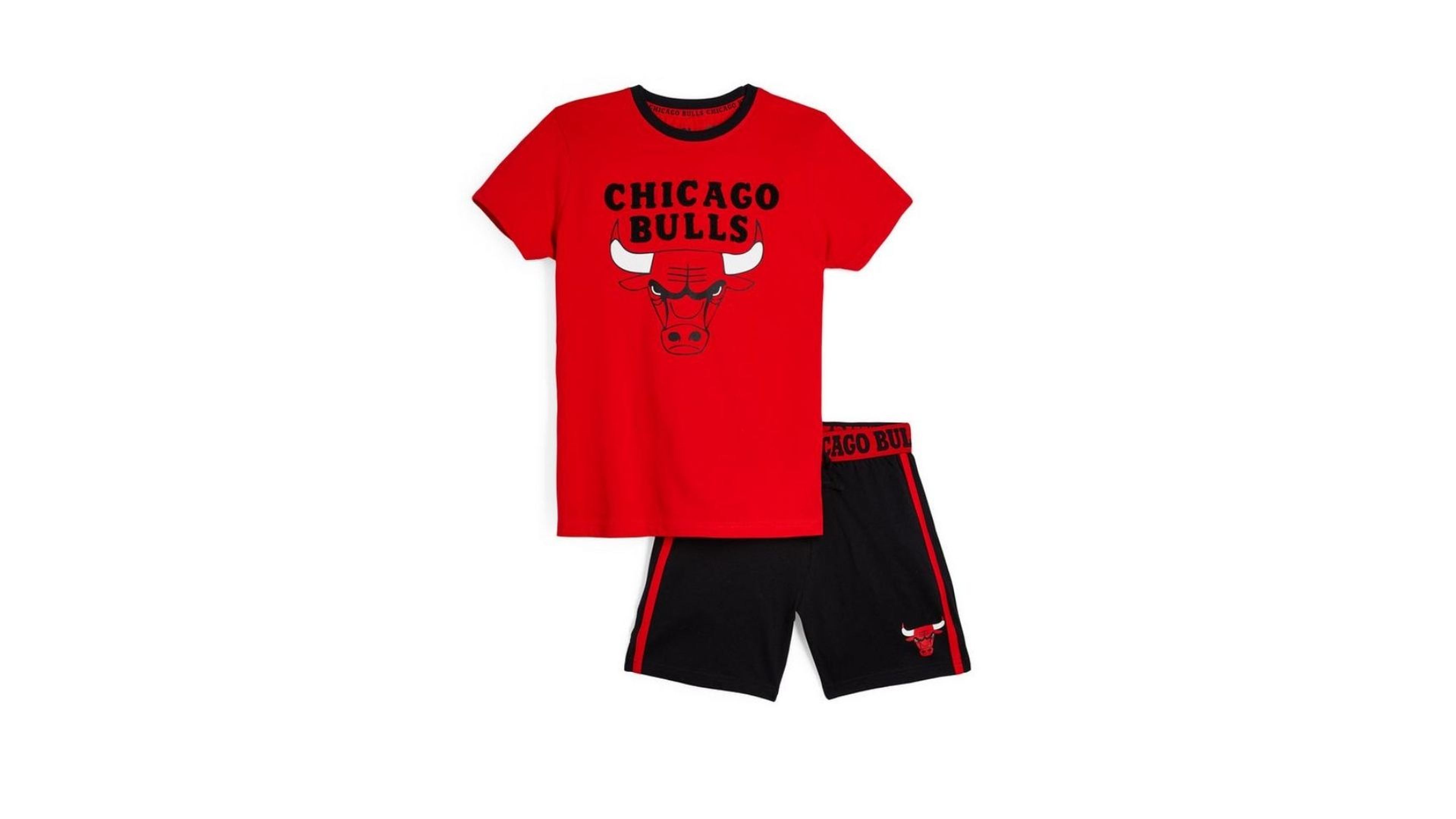 Conjunto Primark Chicago Bulls verano niño. 17 euros.