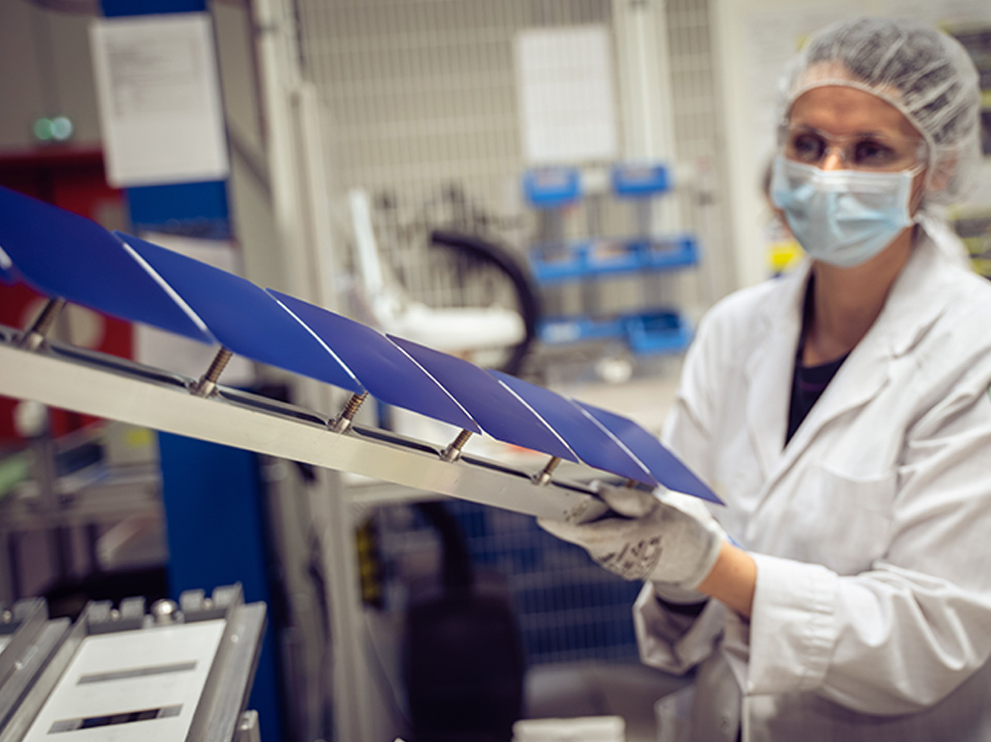 Paneles solares adhesivos Maxeon Air.