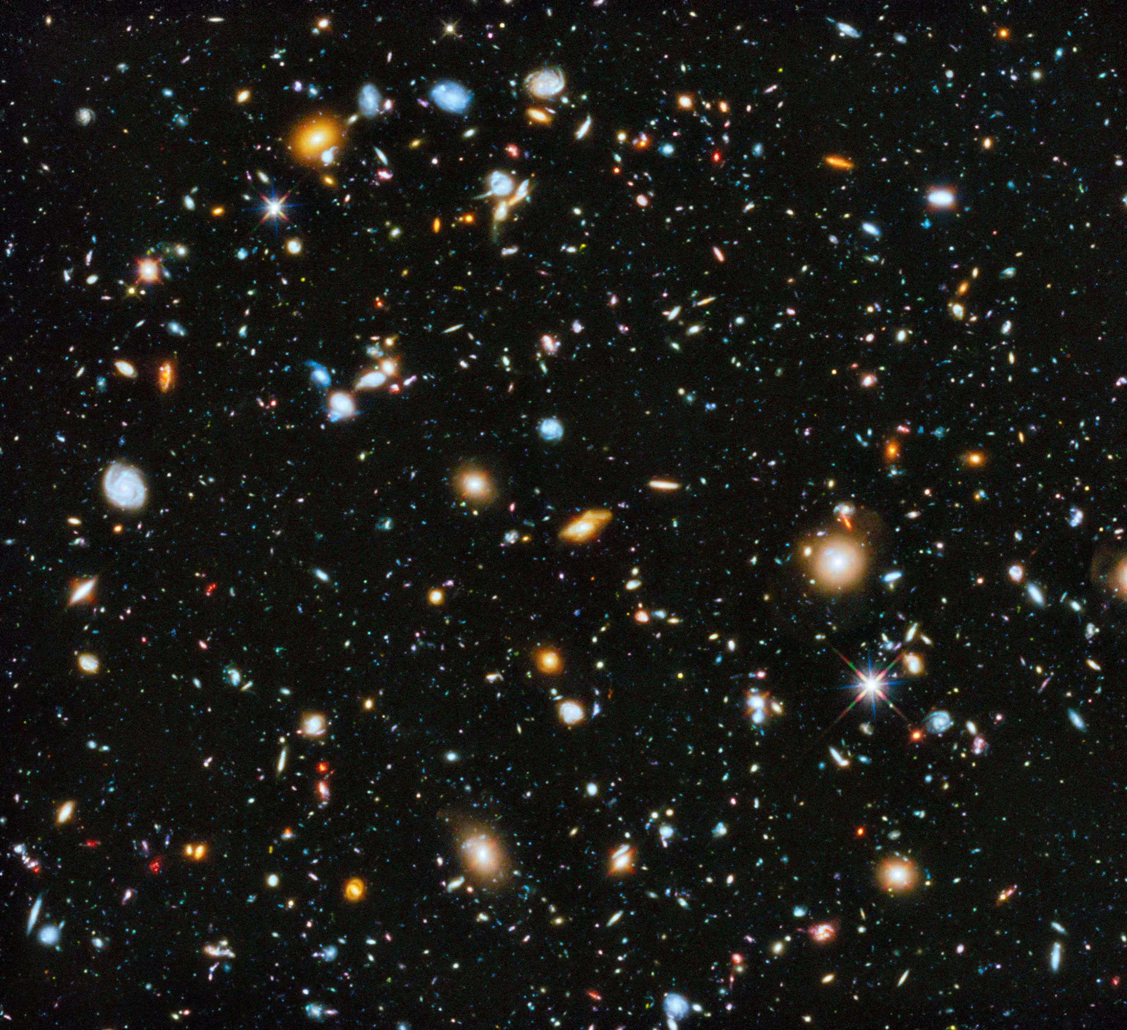 Esta imagen utiliza 16 años de datos del Hubble (7.500 fotos) para capturar alrededor de 265.000 galaxias.