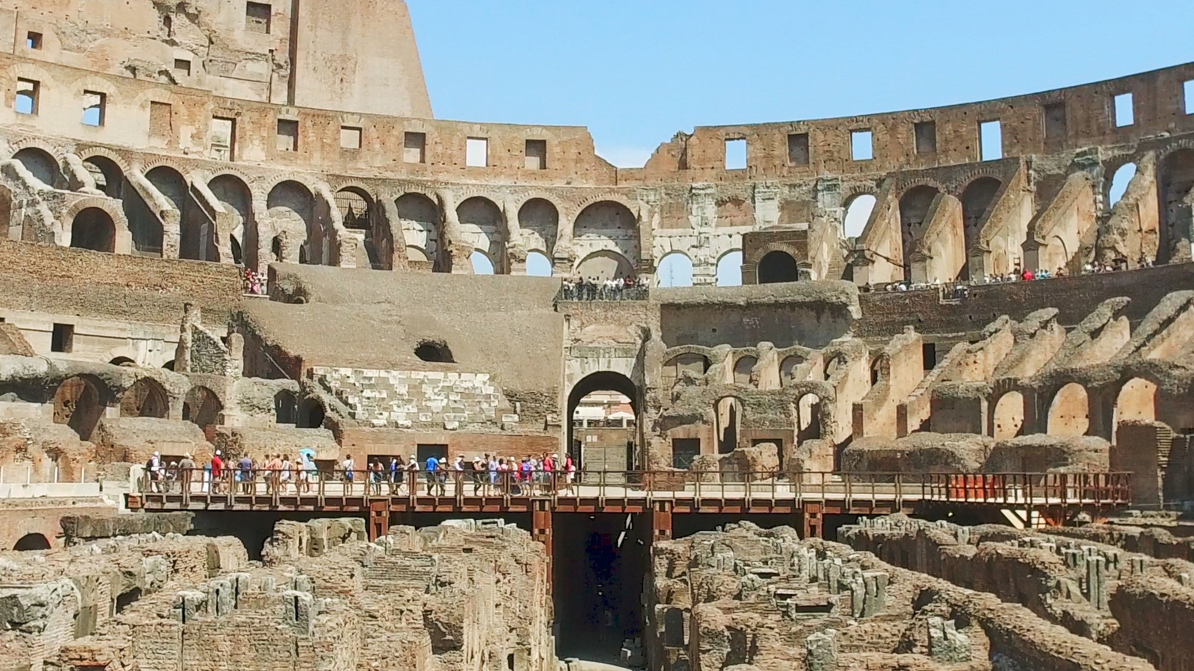 Vista zona arena Coliseo.