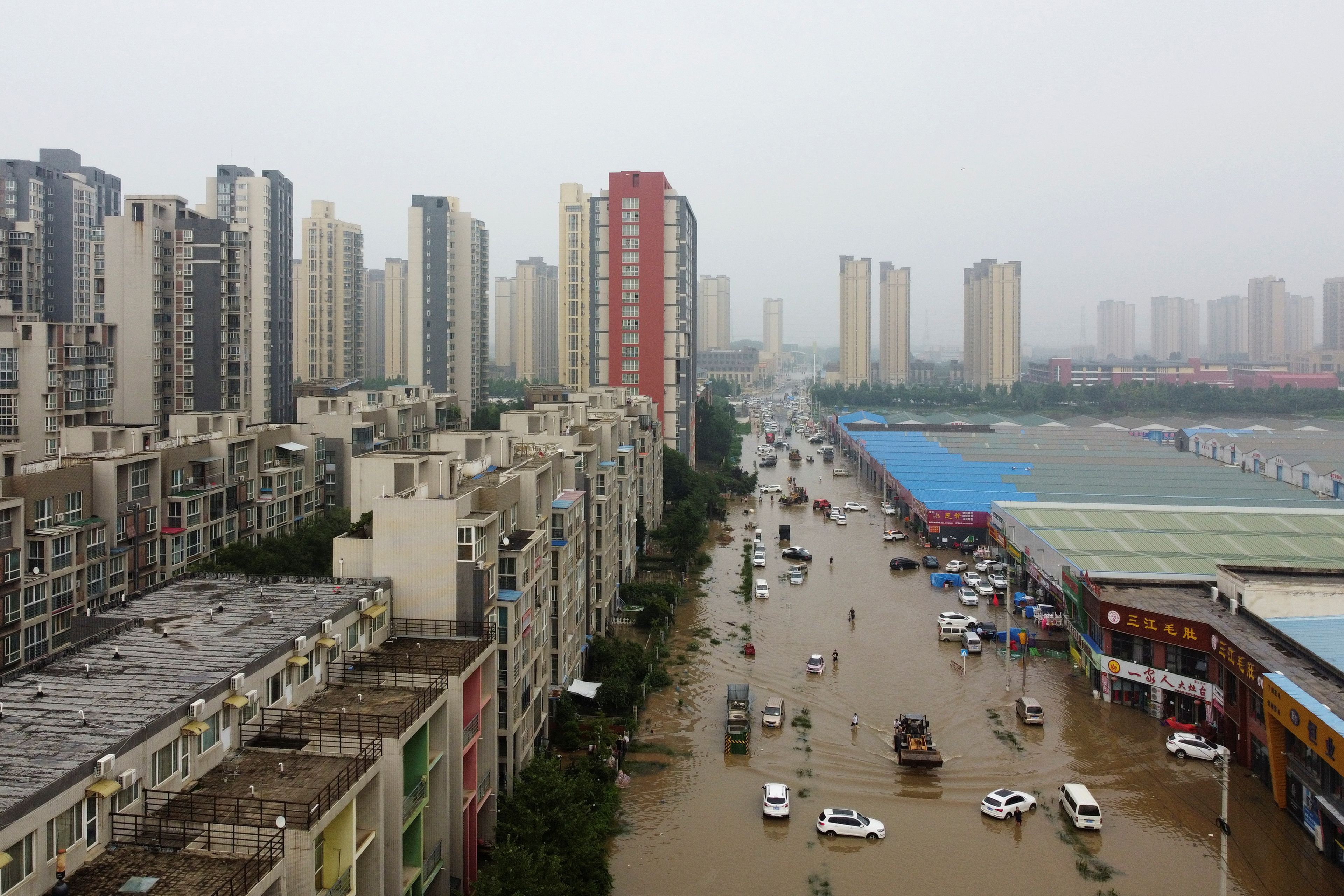 Inundación en la ciudad de Zhengzhou (China), el pasado 23 de julio.