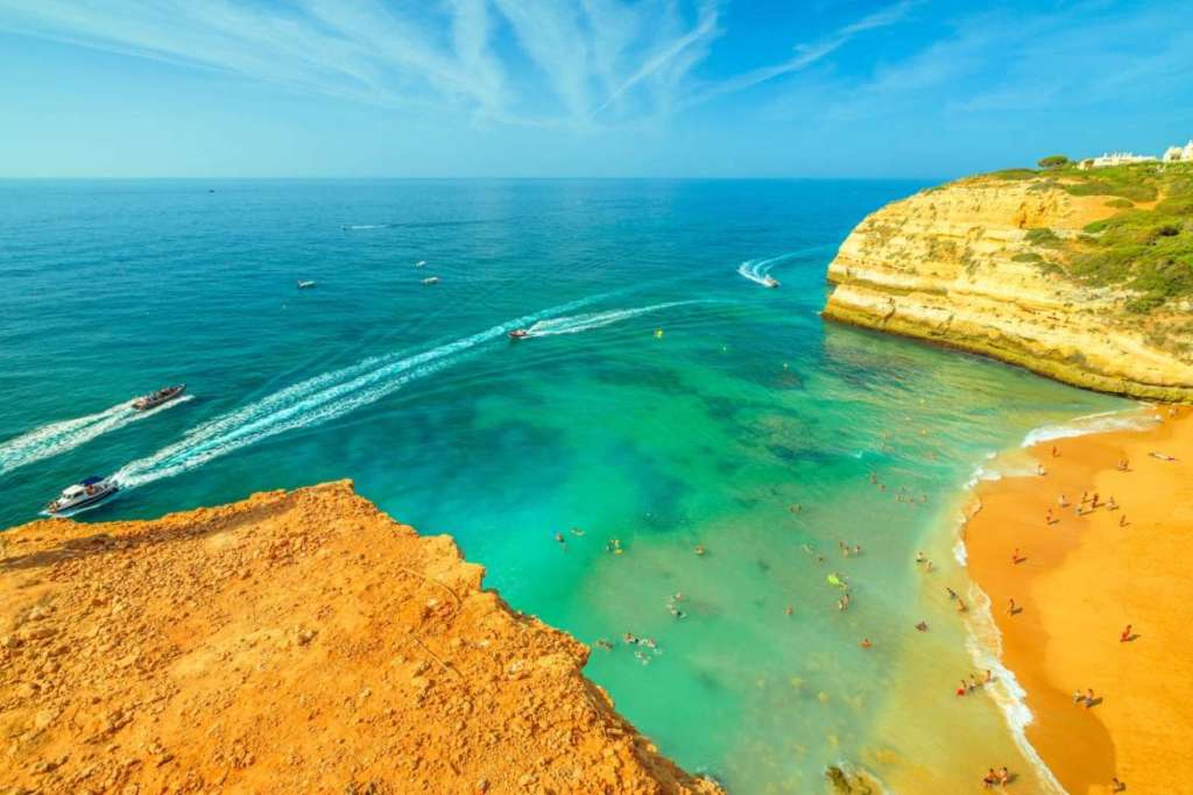 Playa en el Algarve (Portugal). Click&Boat
