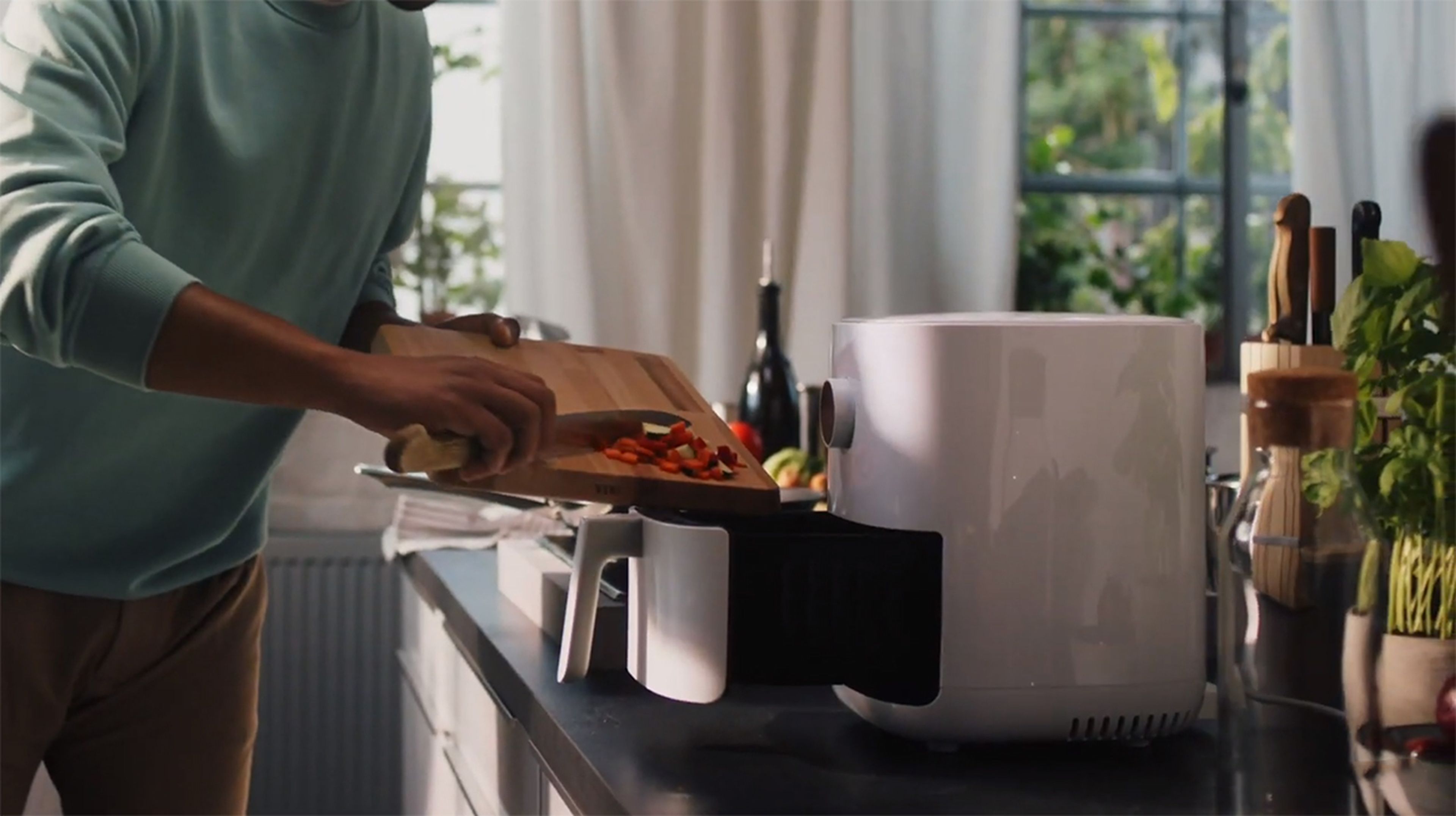 Xiaomi Mi Smart Air Fryer: así es cocinar con una APP y sin aceite