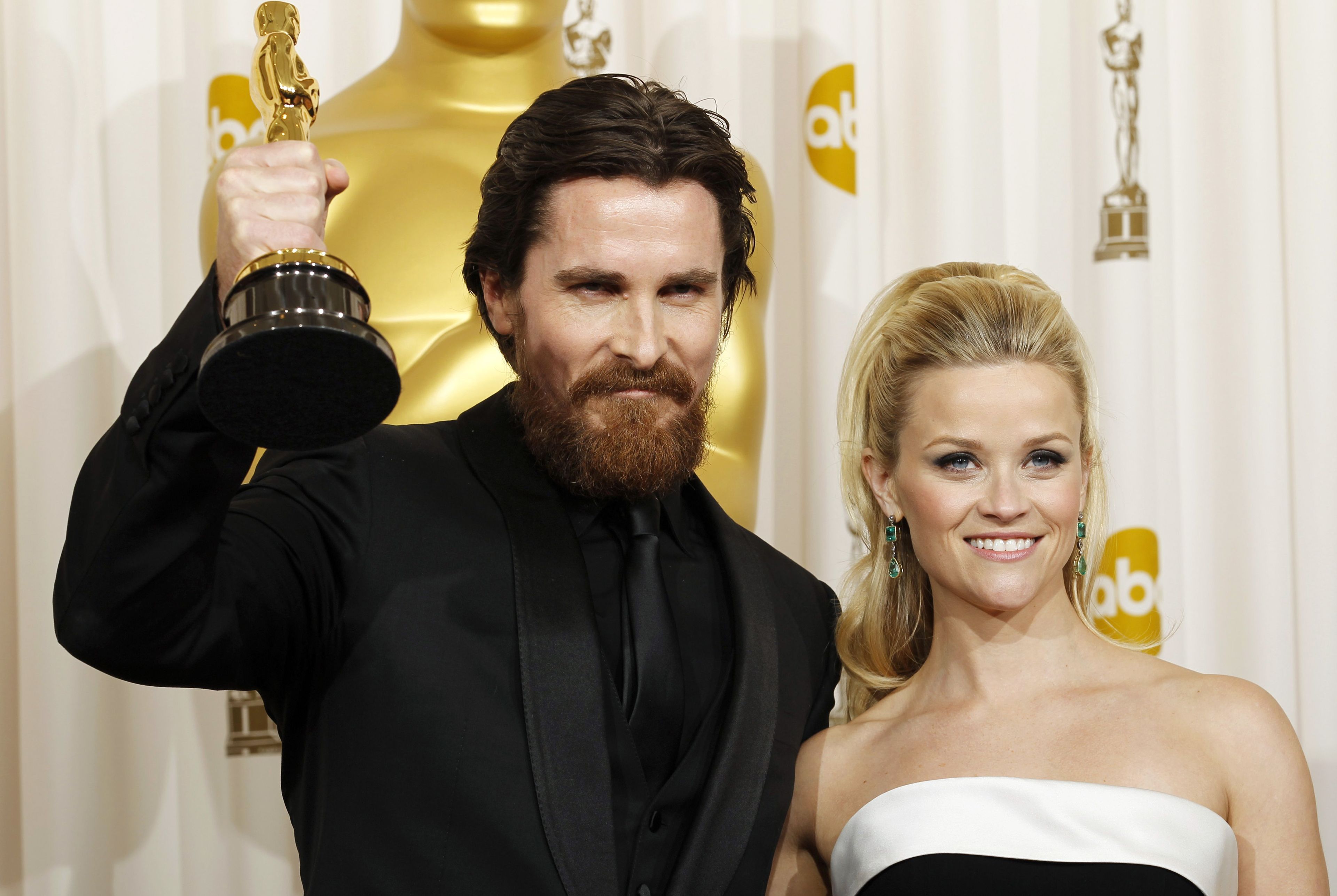 Christian Bale y Witherspoon.