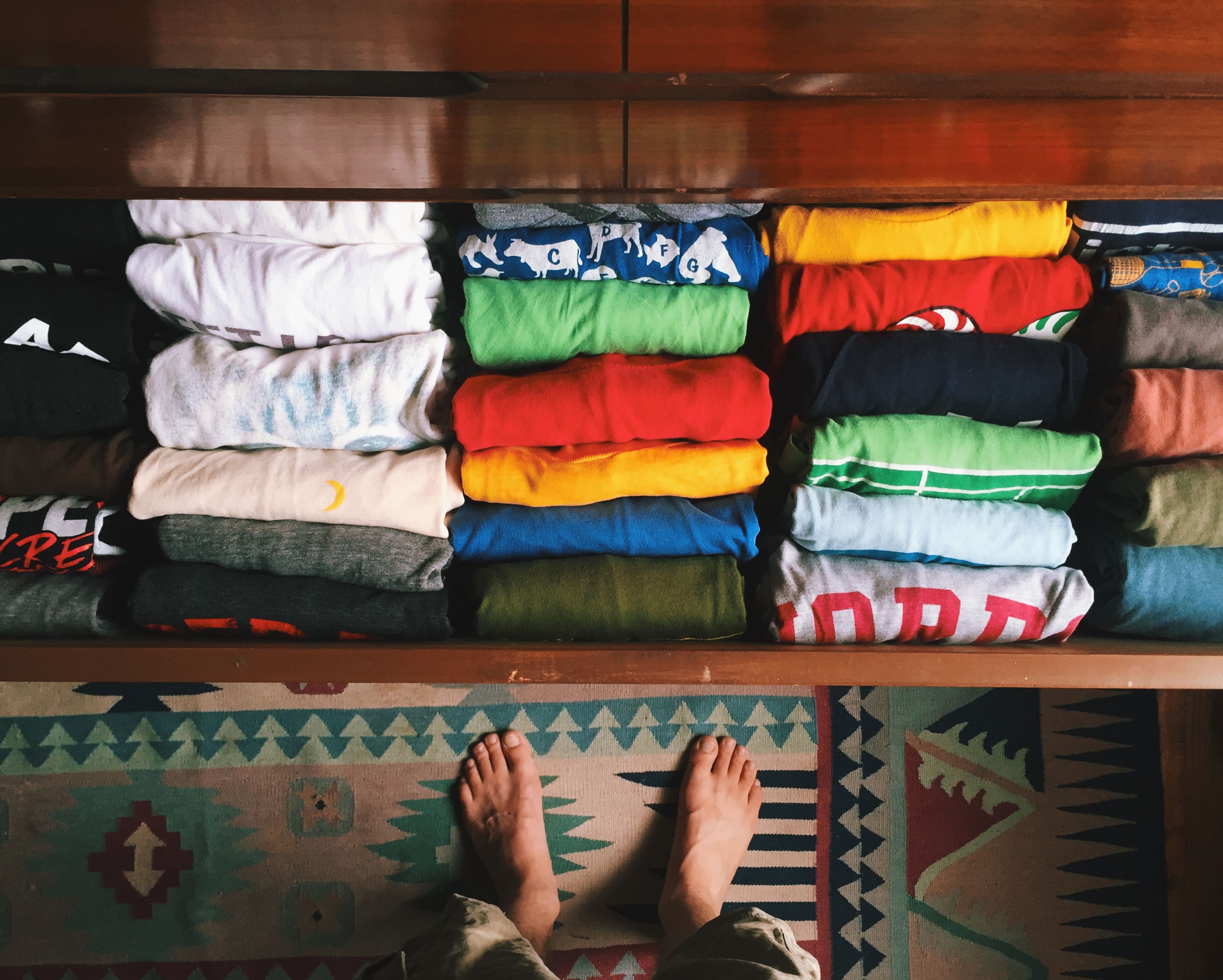 20 pasos para organizar tu armario con éxito