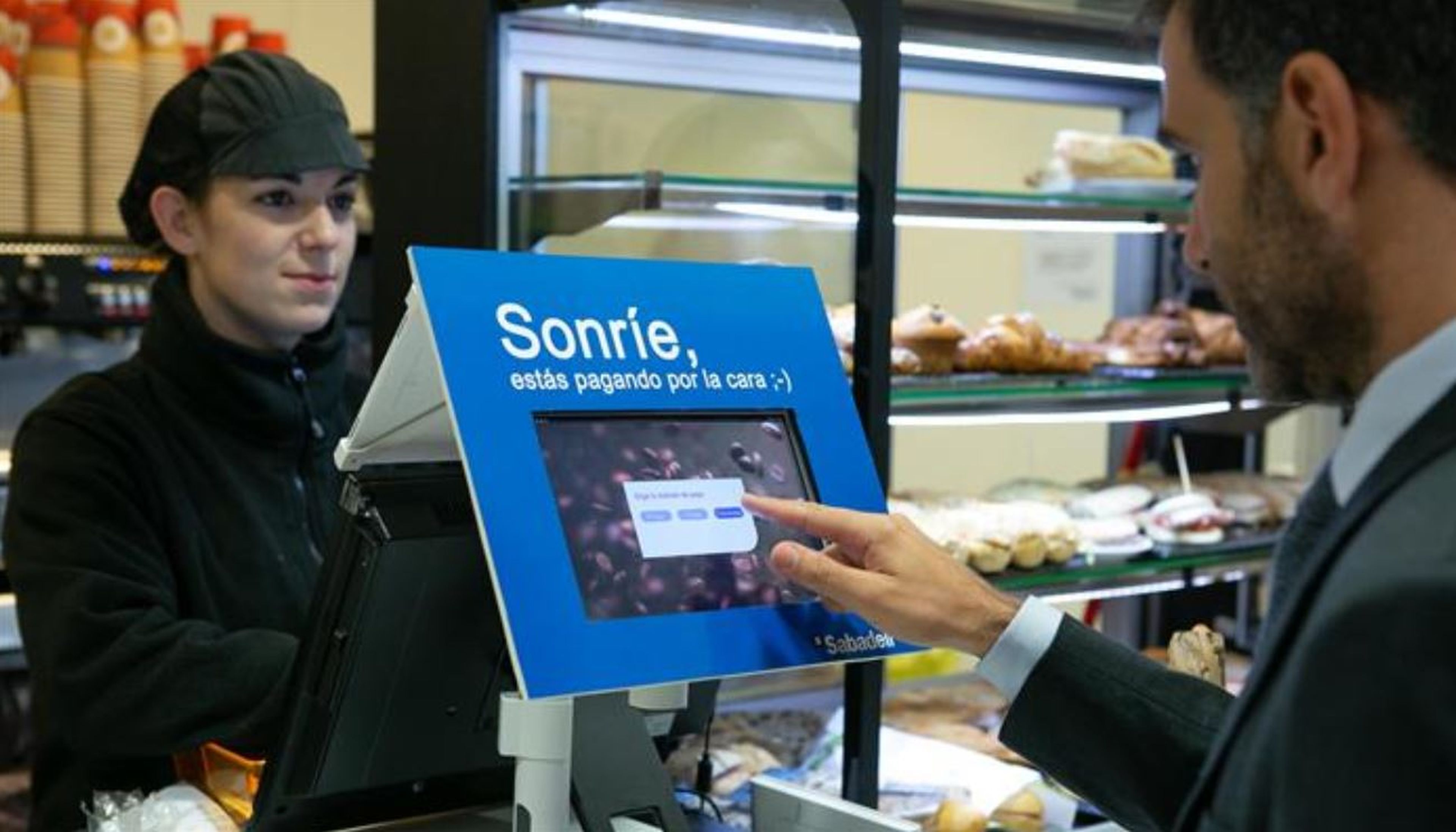 Programa piloto de Banco Sabadell para pago por reconocimiento facial. Banco Sabadell
