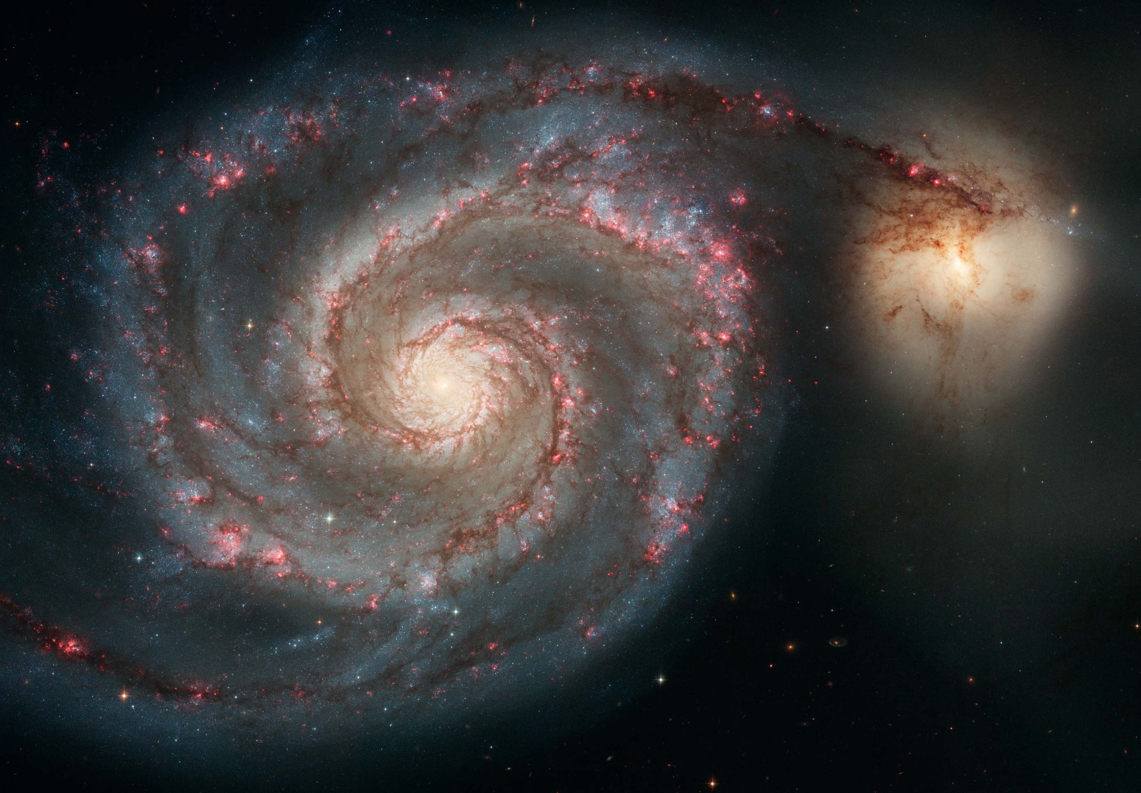 El planeta estaría en Messier 51, también conocida como galaxia Remolino.