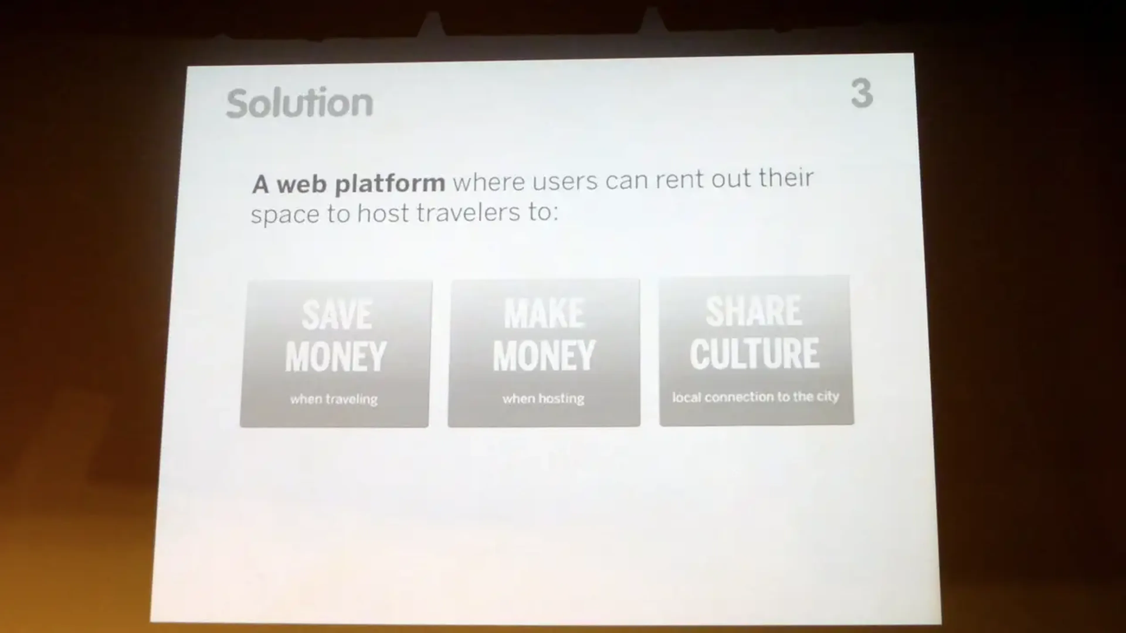 Pitch Airbnb
