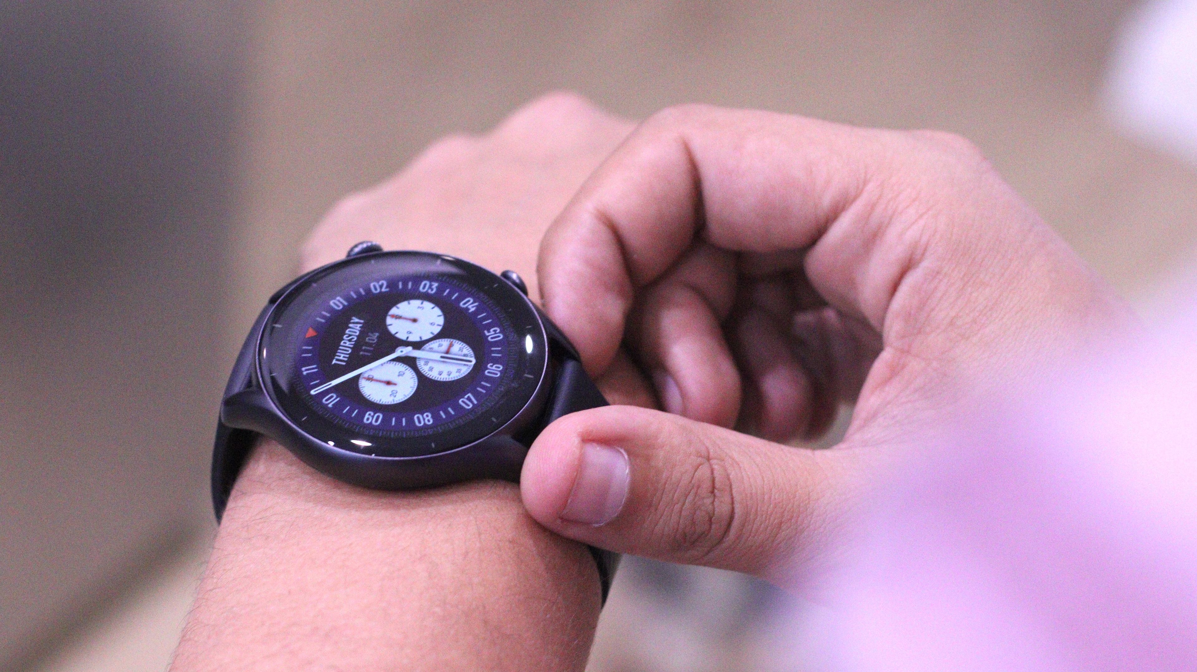 Este reloj inteligente de Amazfit es ideal entre los que buscan algo para  vestir y para hacer deporte a un precio muy económico