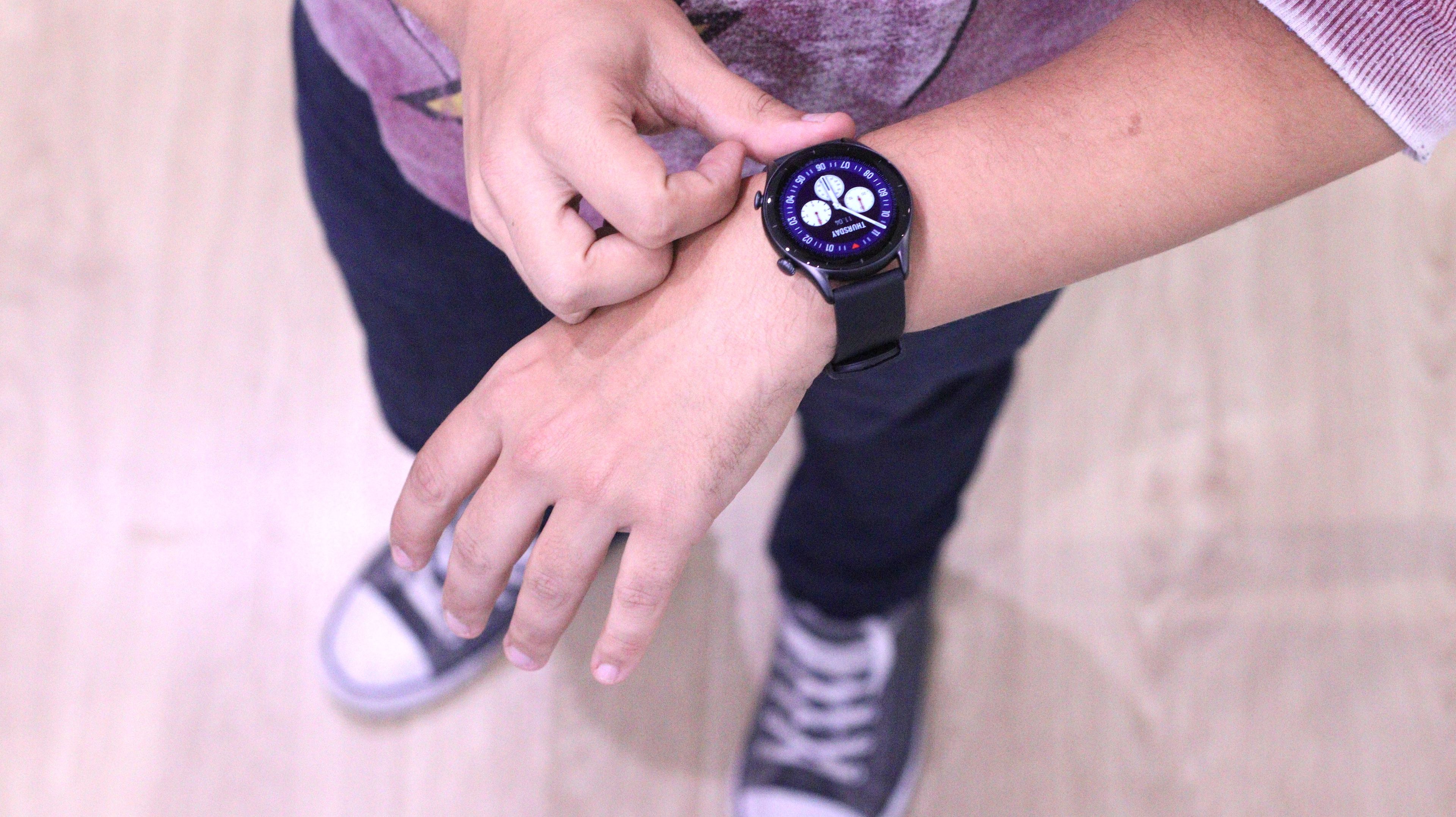 Reloj Smartwatch Xiaomi Amazfit Gtr 3 Thunder Black