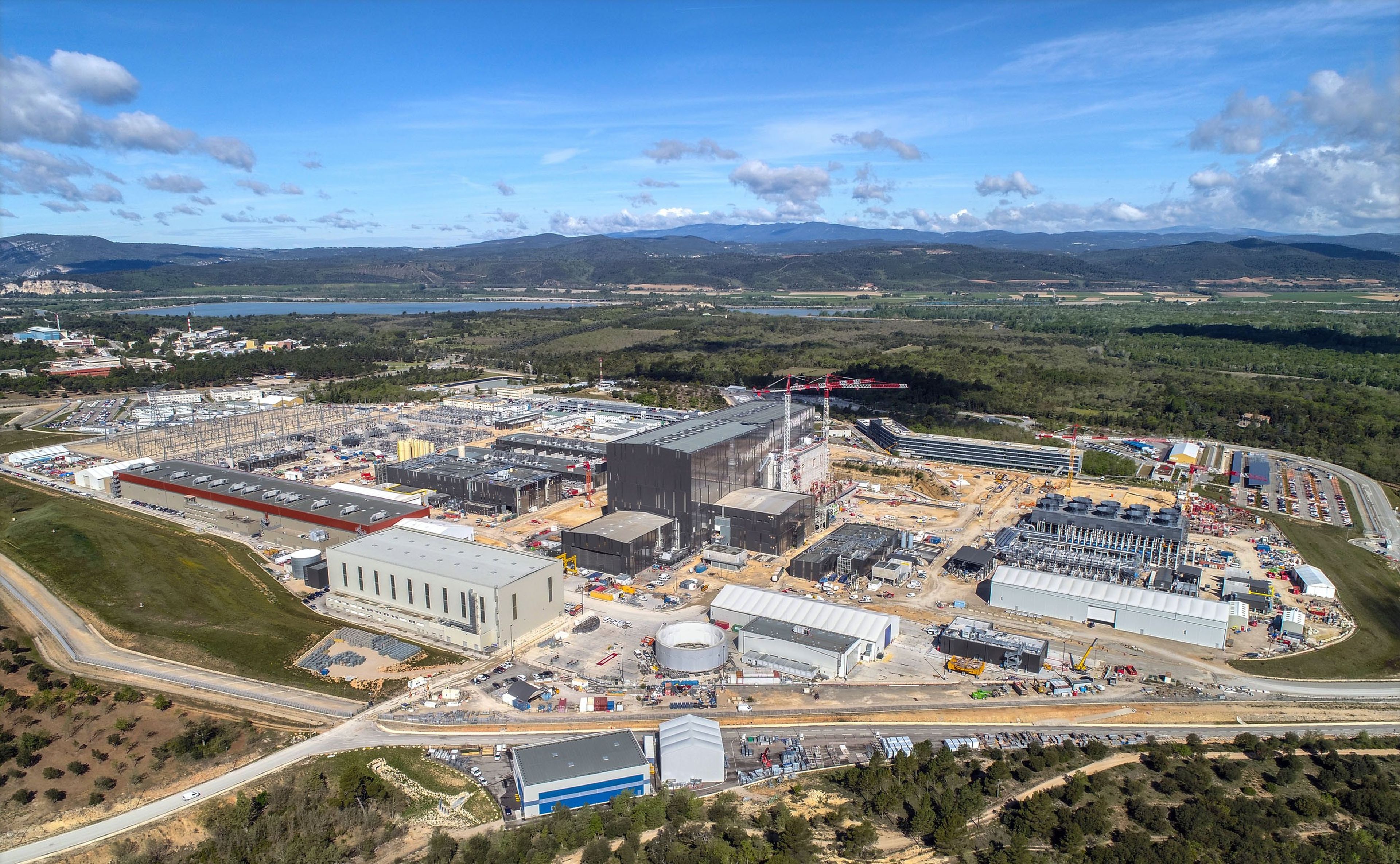 Vista aérea del complejo de ITER en construcción.
