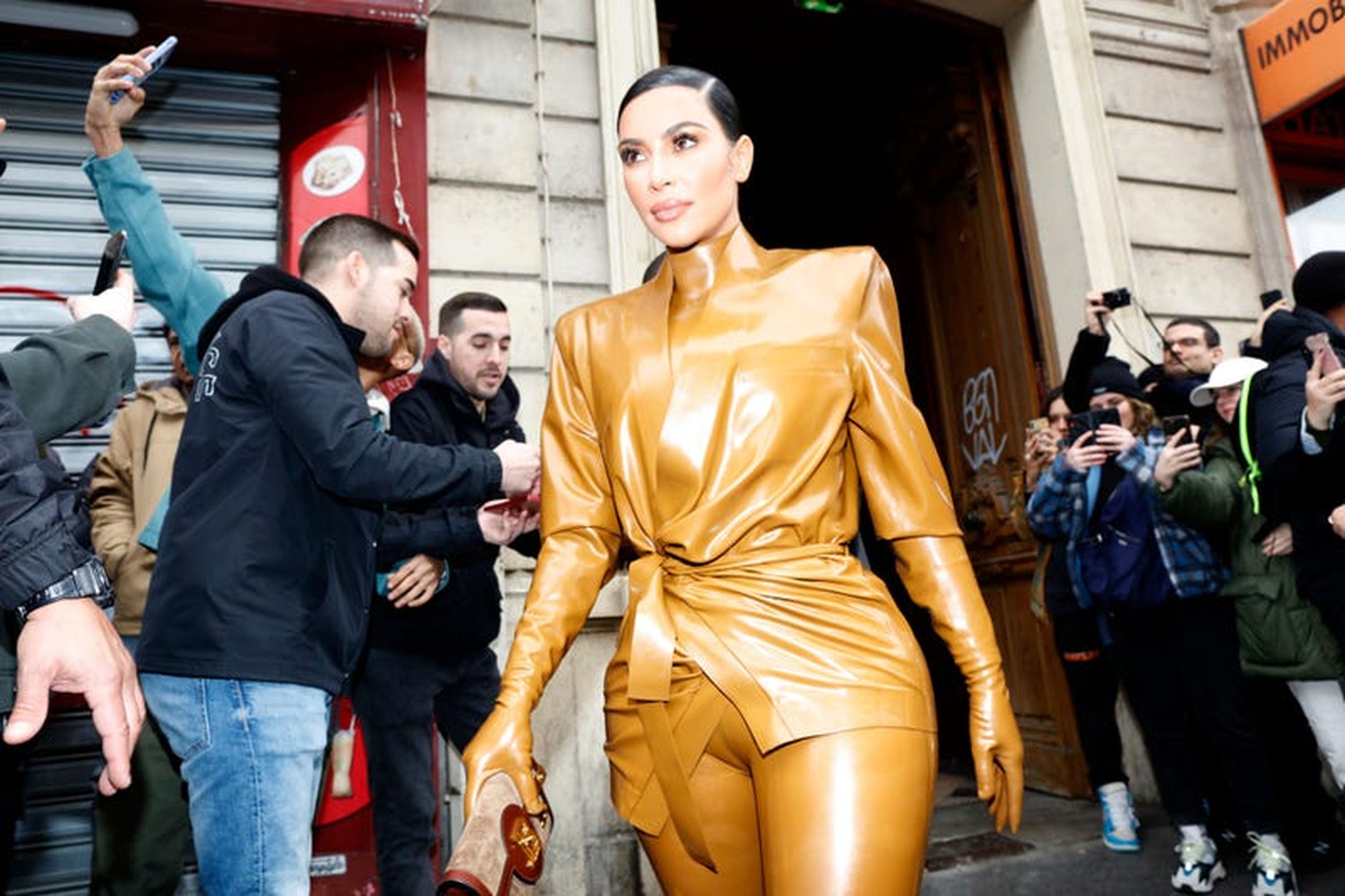Kim Kardashian promocionó un token desconocido en junio.