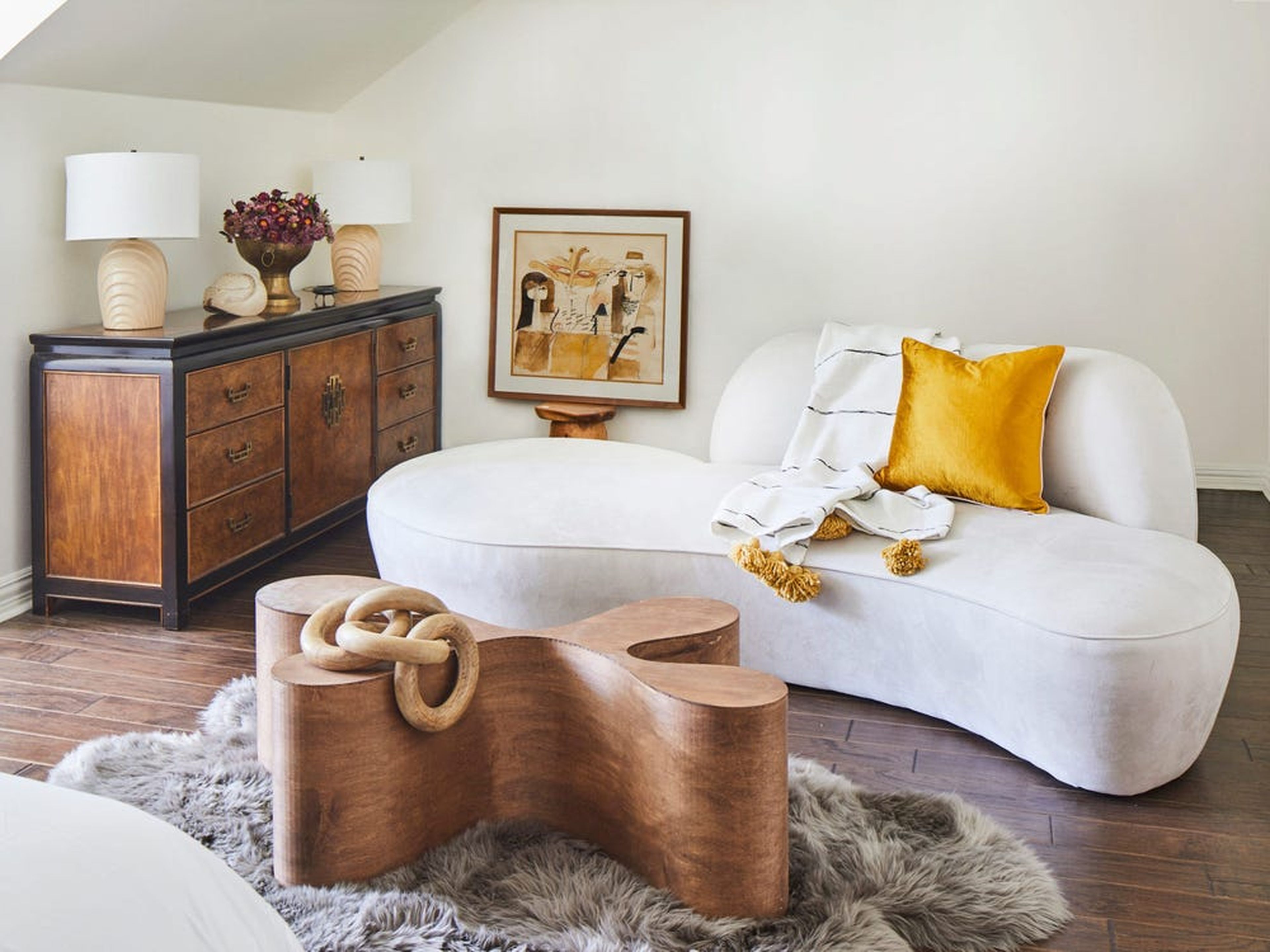 Los compradores están adoptando muebles de segunda mano como una forma de decorar sus hogares.