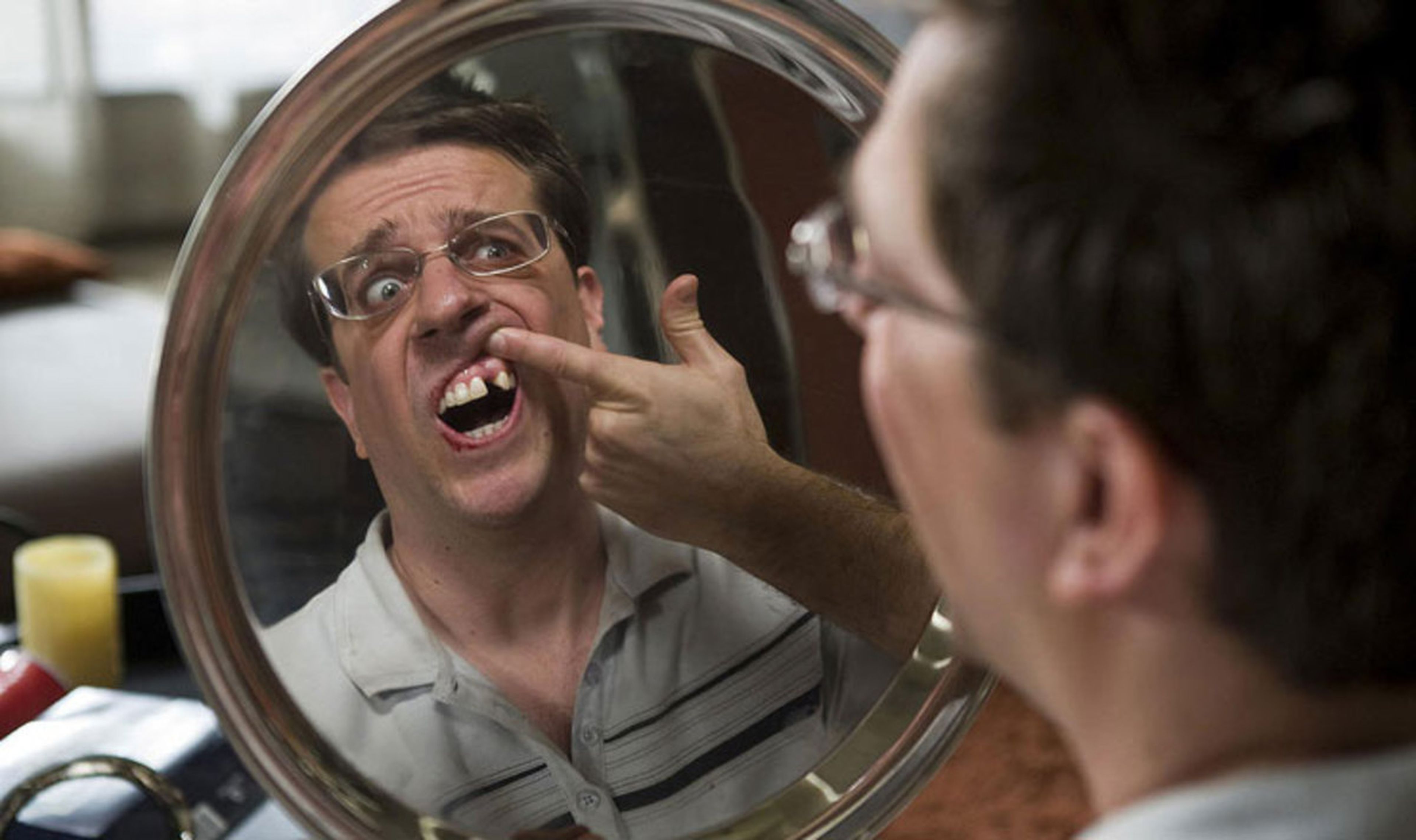 Qué significado tiene soñar que se te caen los dientes? | Business Insider  España
