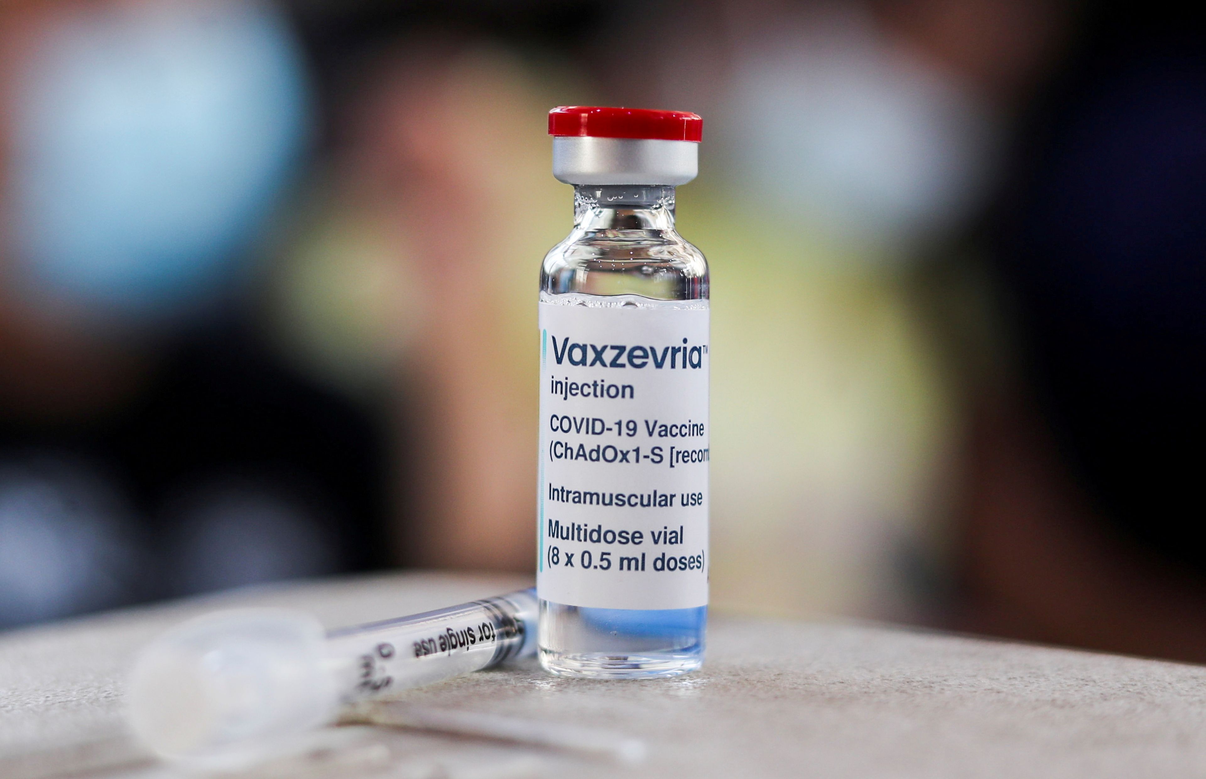 Vial de la vacuna de AstraZeneca.