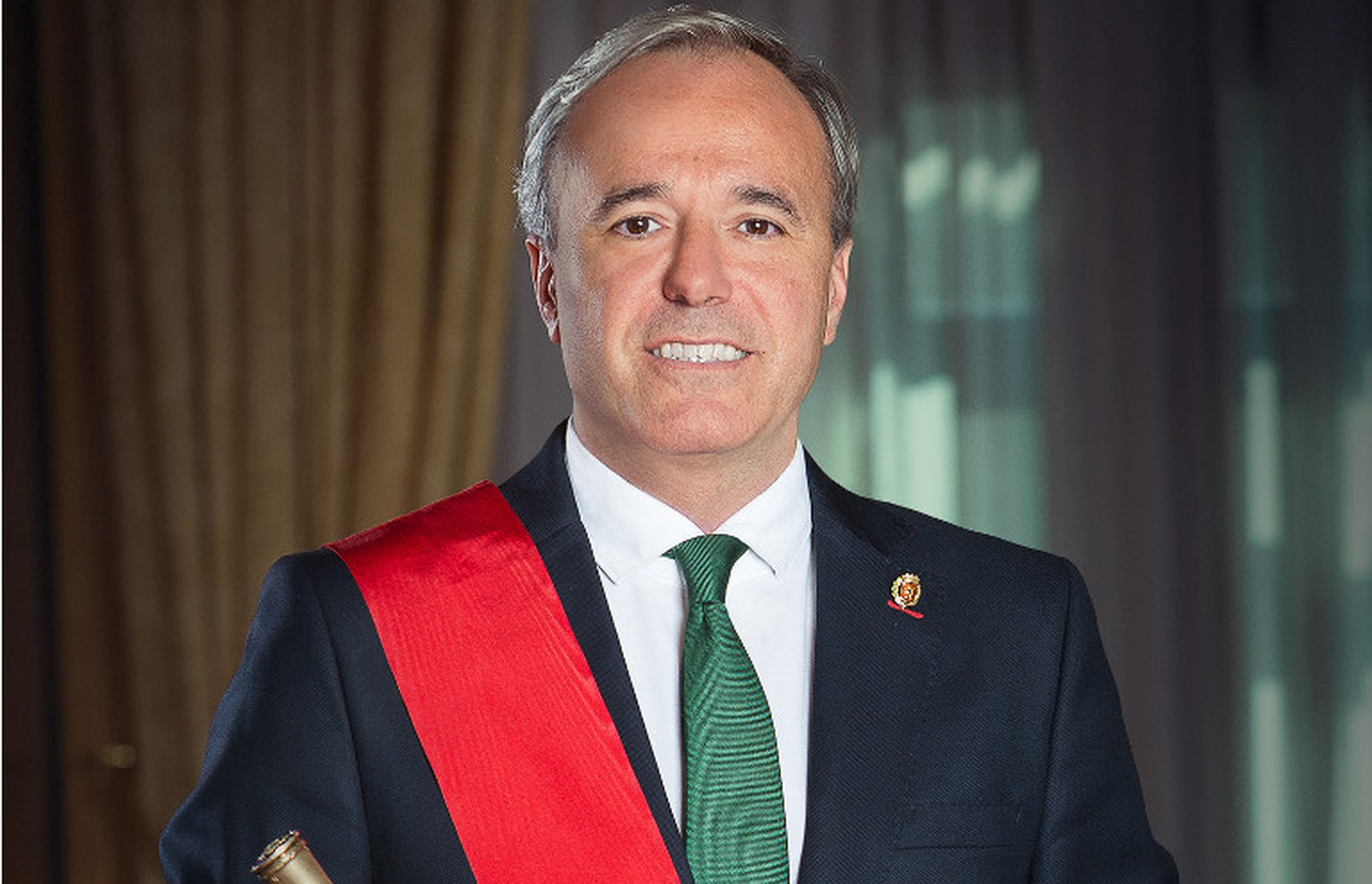 Jorge Azcón, alcalde de Zaragoza.