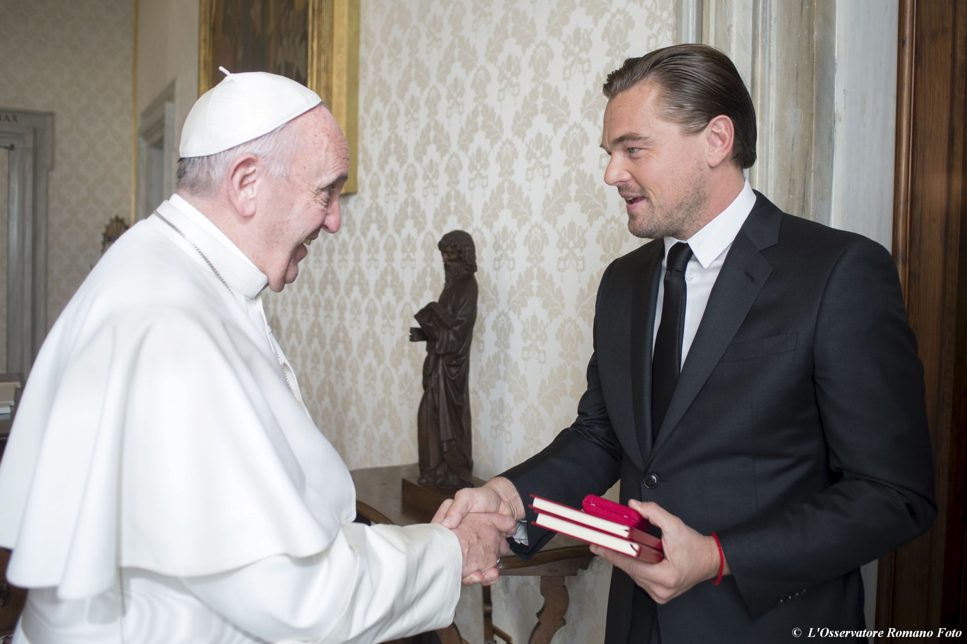 El Papa Francisco y Leonardo DiCaprio.