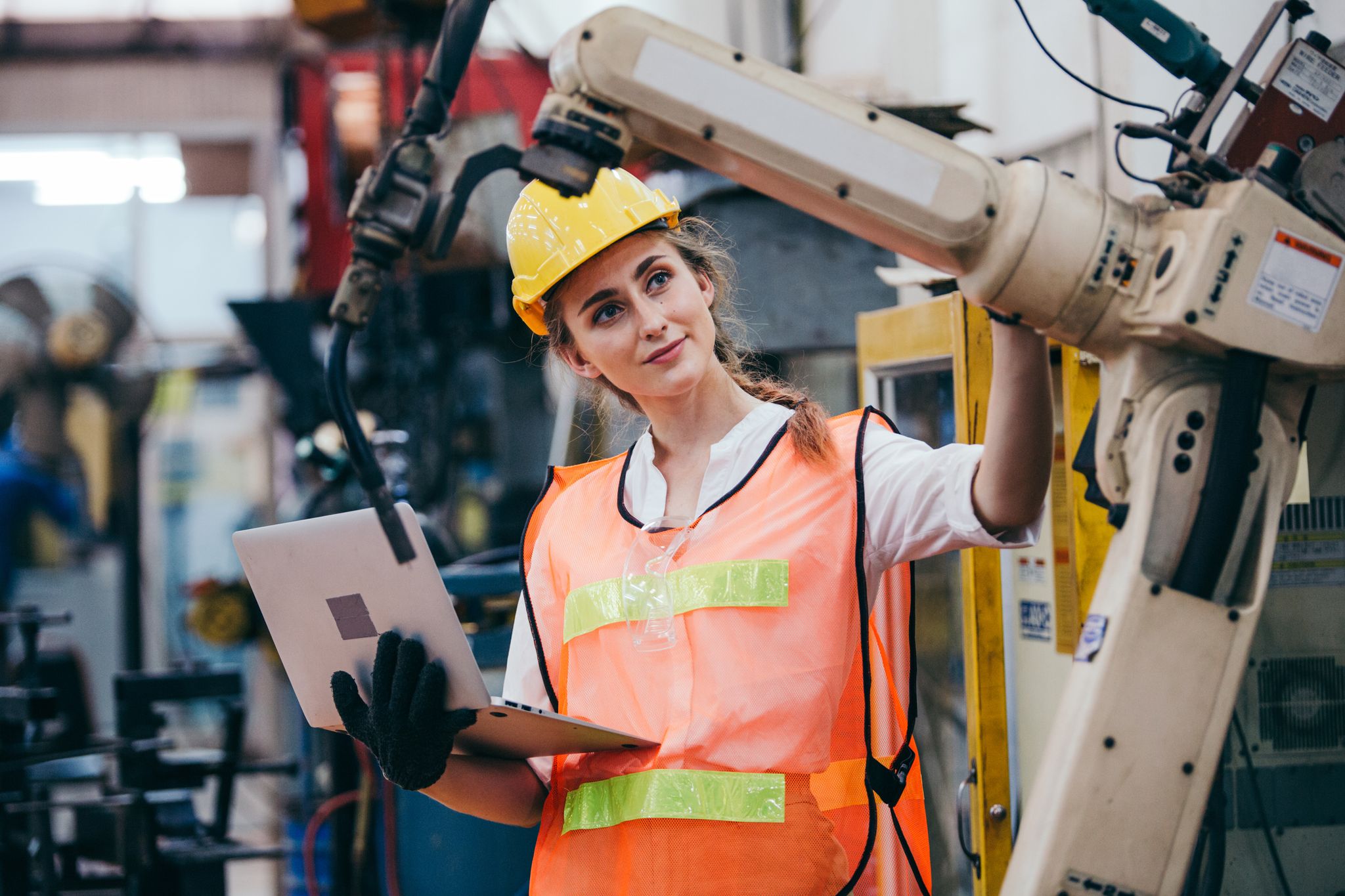 Las Profesiones Y Empleos Que Liderarán El Mercado Laboral En España Este 2022 Según Linkedin 5616