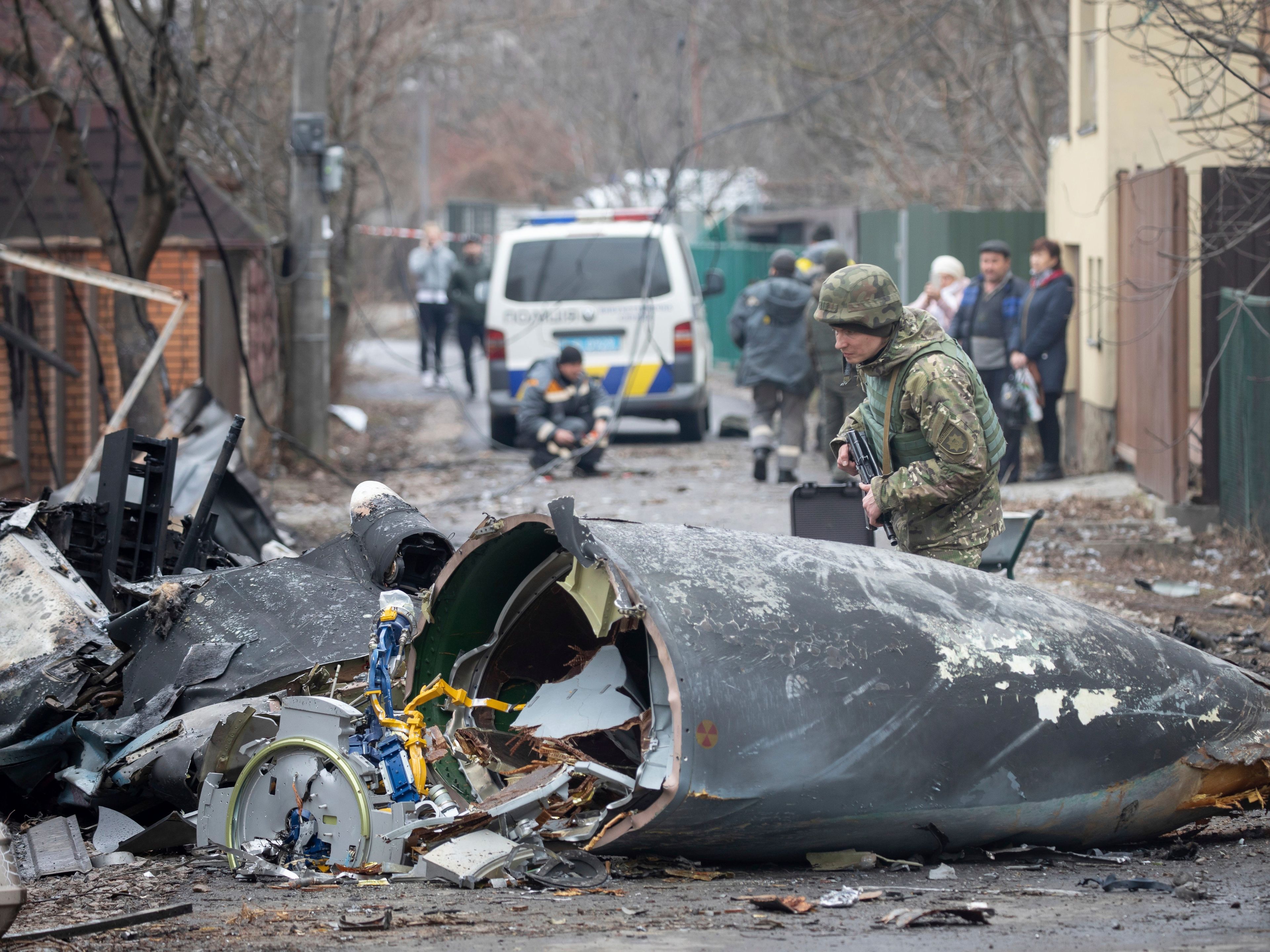 Rusia invadió Ucrania el jueves, bombardeando objetivos estratégicos clave.