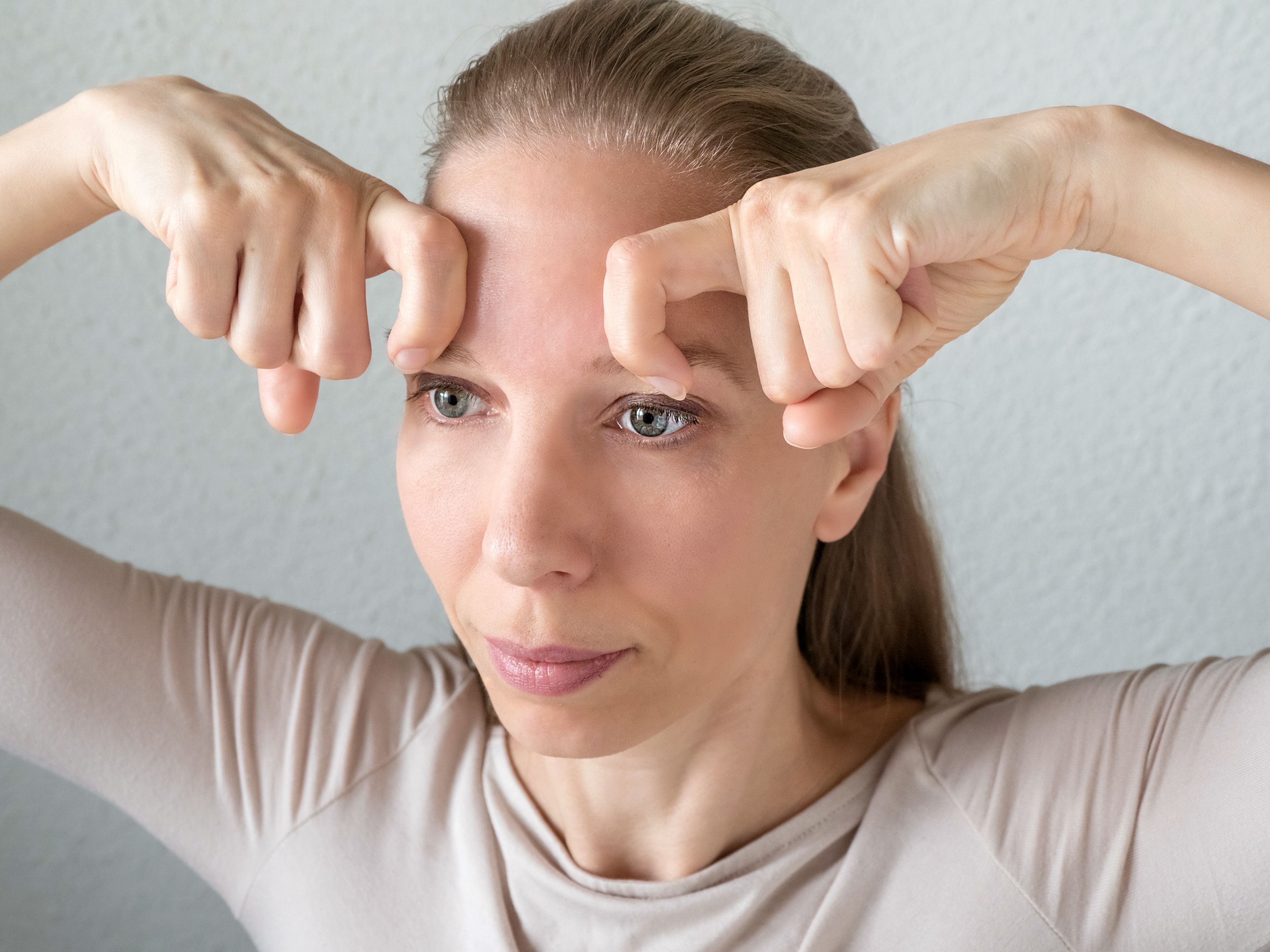 Yoga facial para rejuvenecer el rostro
