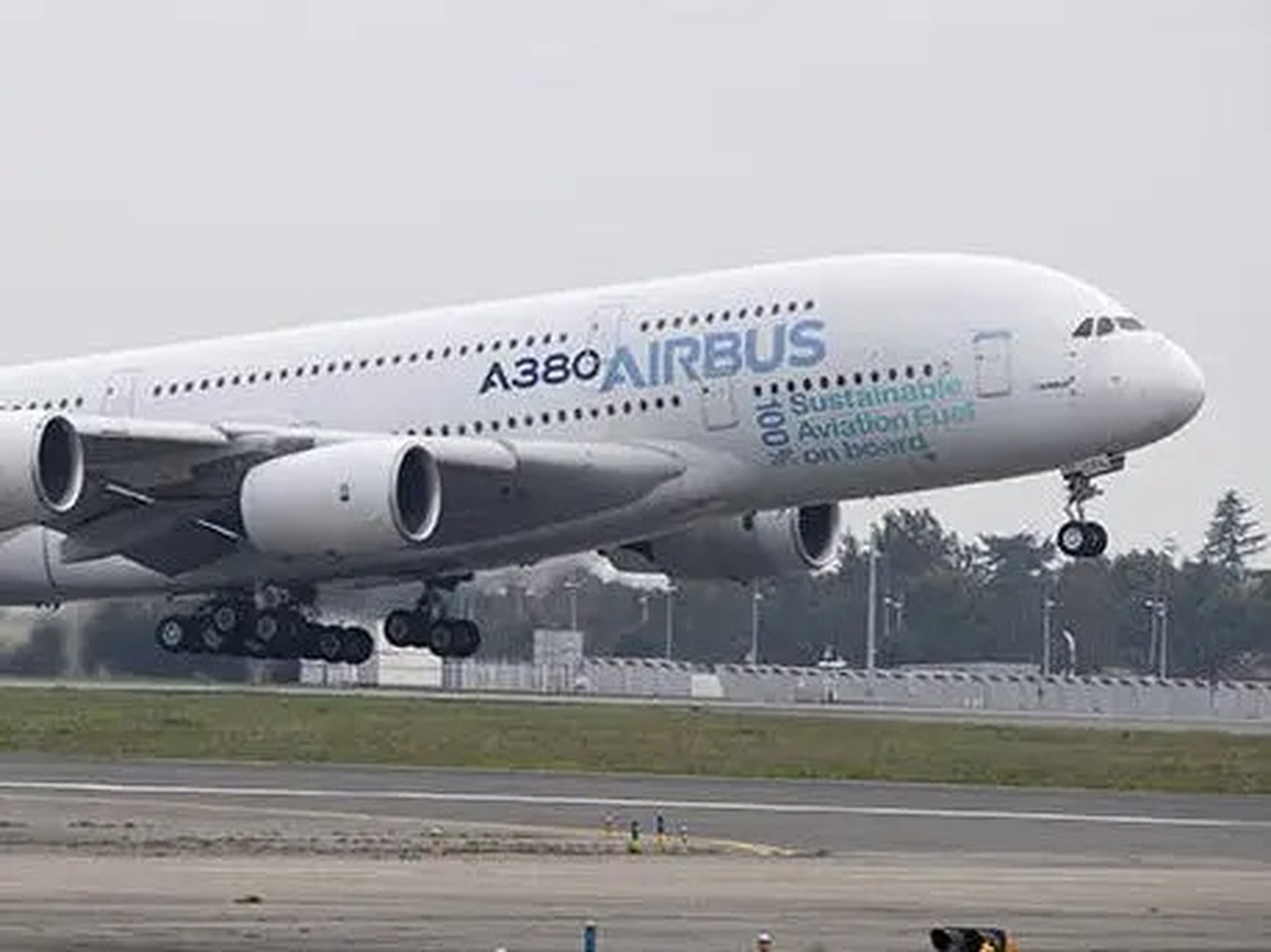 A380 test flight.