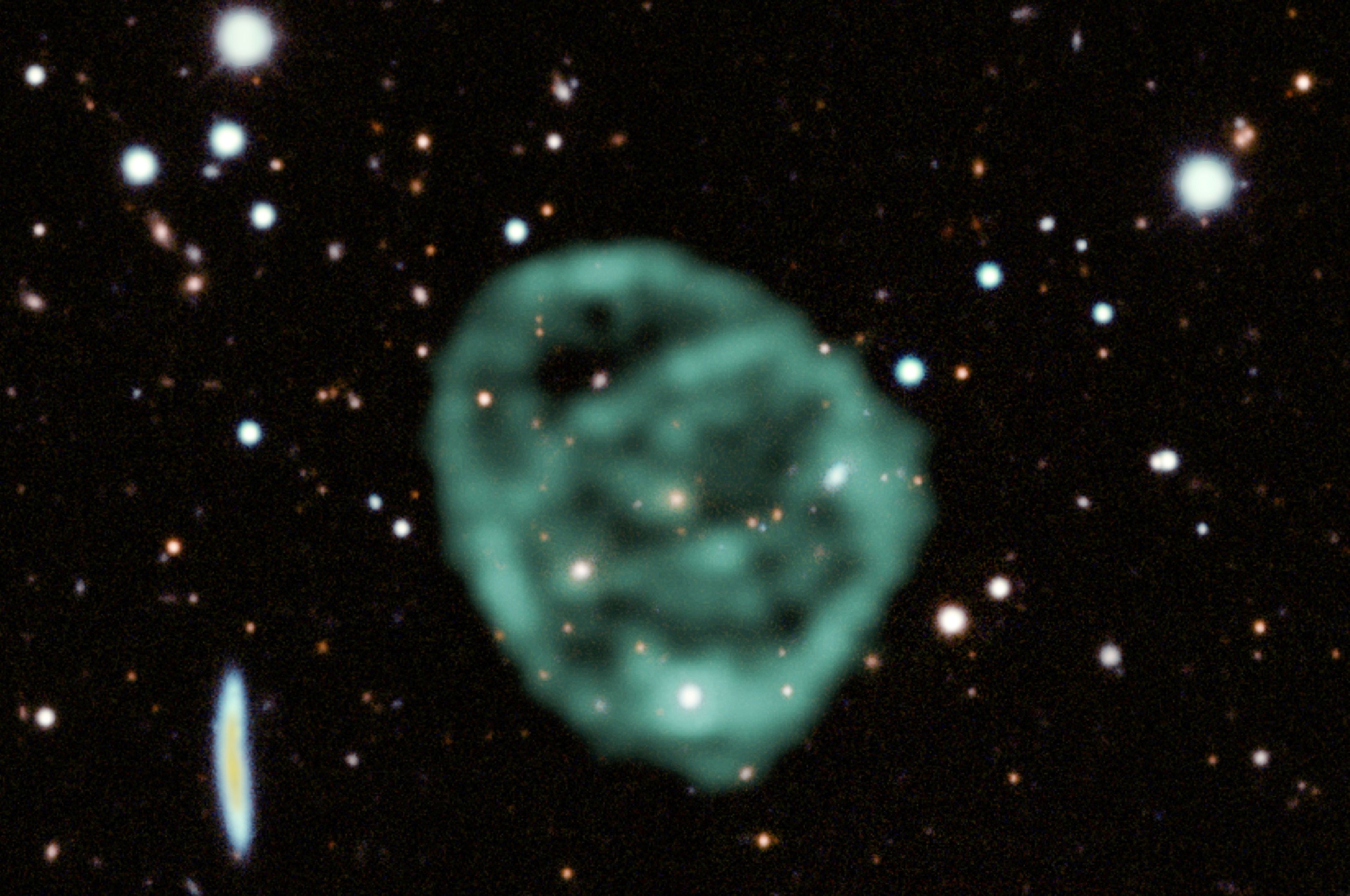 Imagen de los anillos del radiotelescopio MeerKAT.