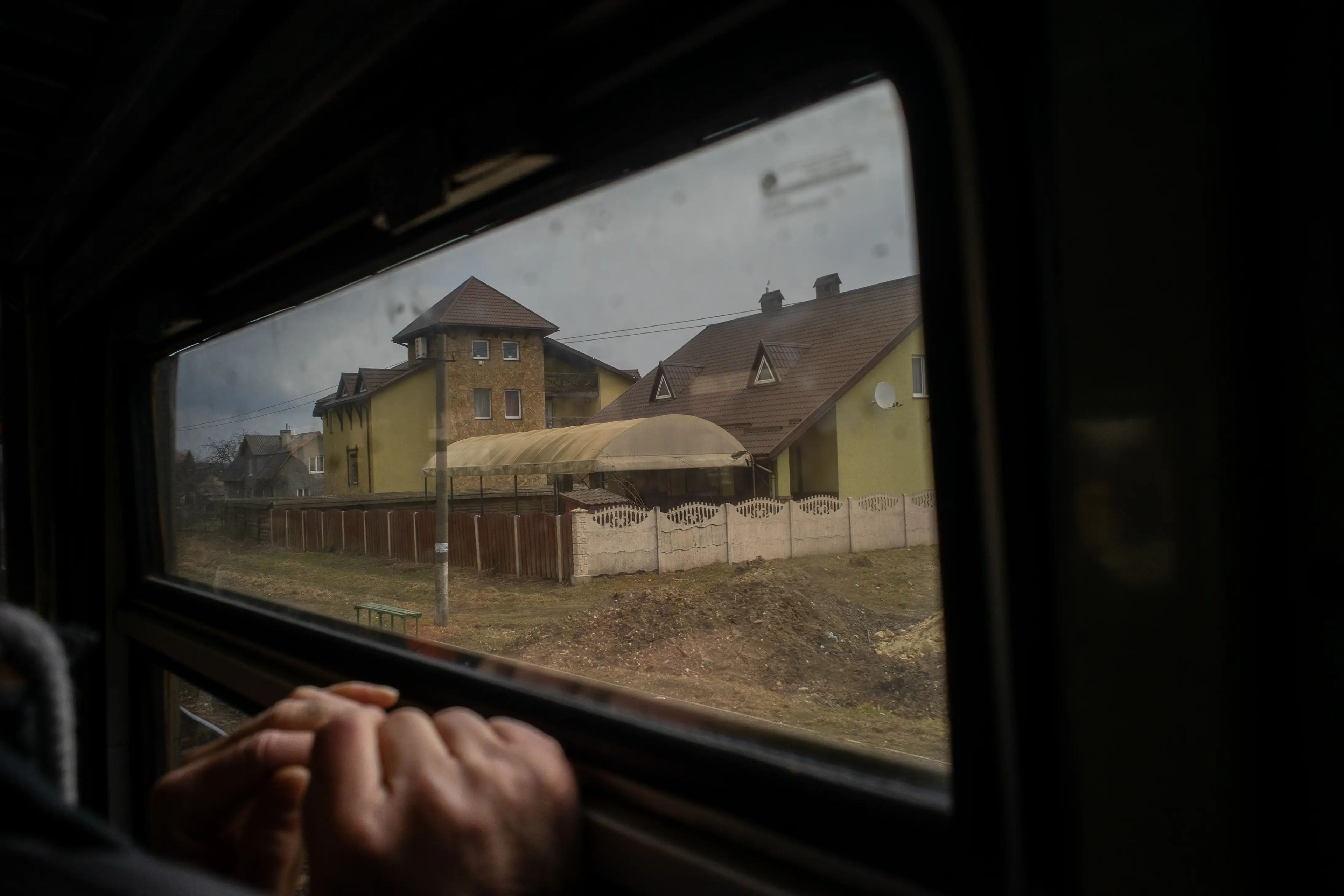 Pasando uno de los últimos pueblos de Ucrania antes de la frontera con Polonia.