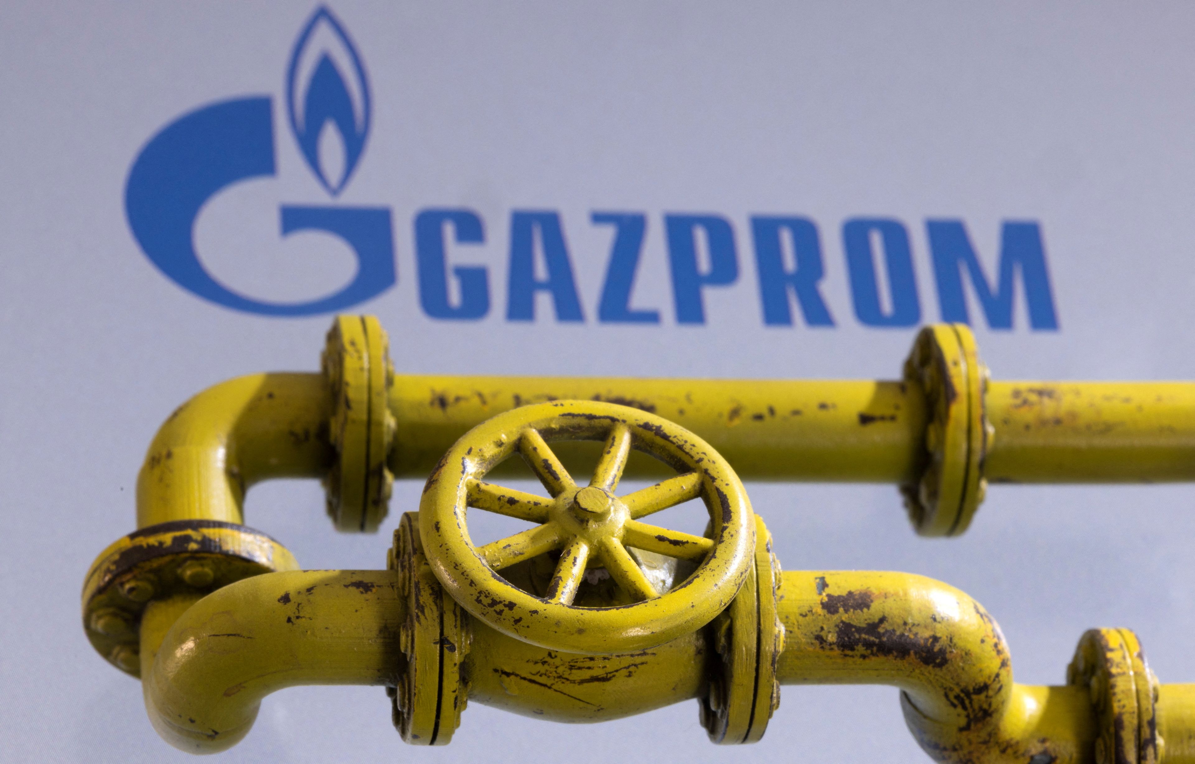 Una ilustración con el logo de Gazprom.