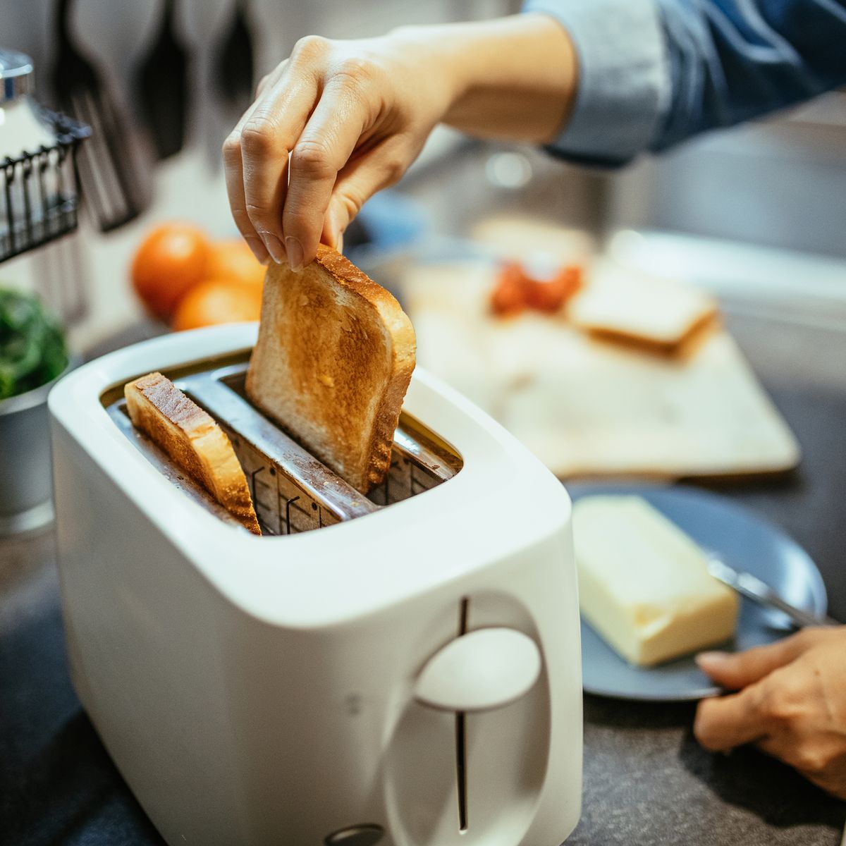 Cómo se limpia la tostadora de pan por dentro y por fuera