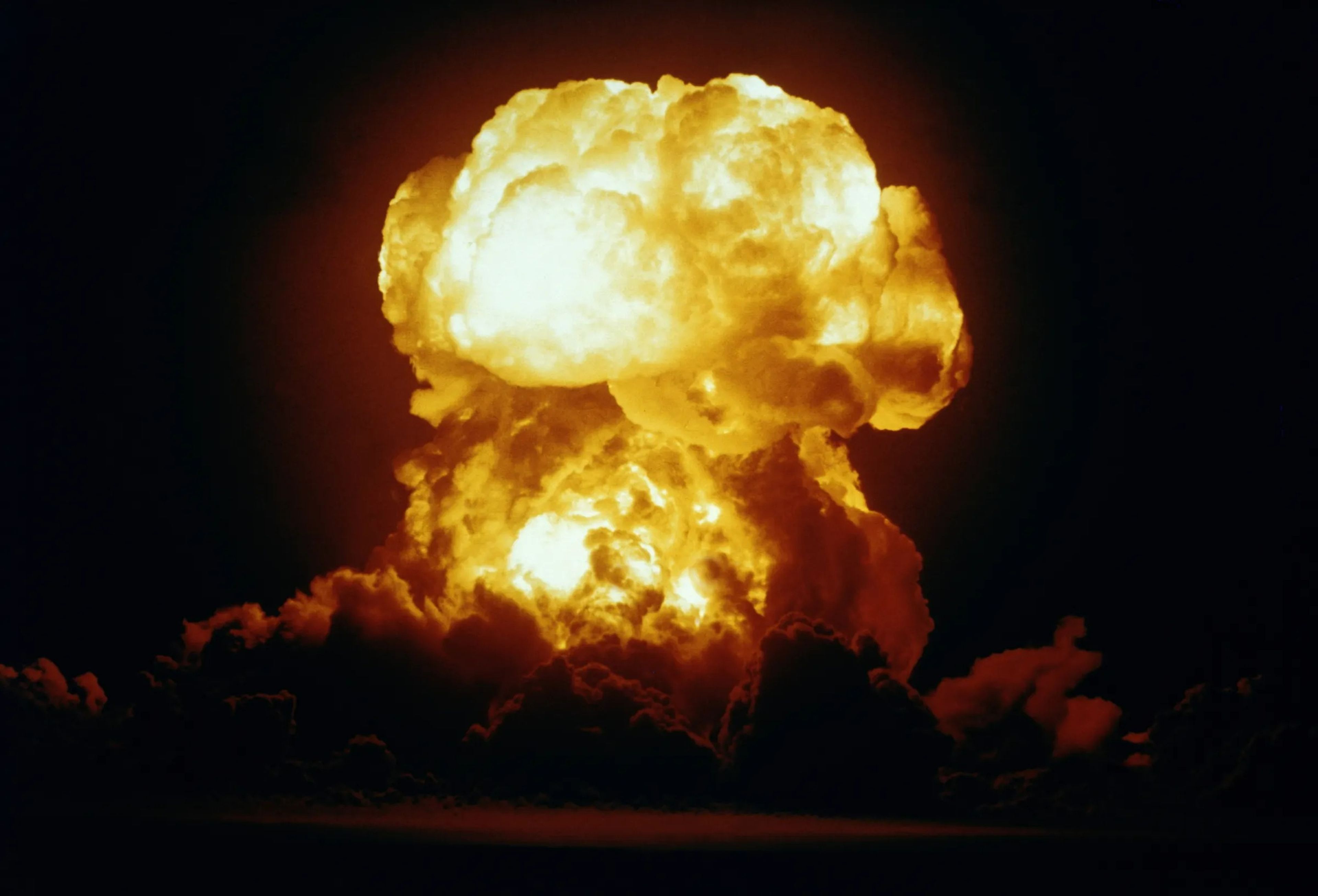 Una prueba nuclear de la Marina estadounidense en el atolón de Bikini, en las Islas Marshall.