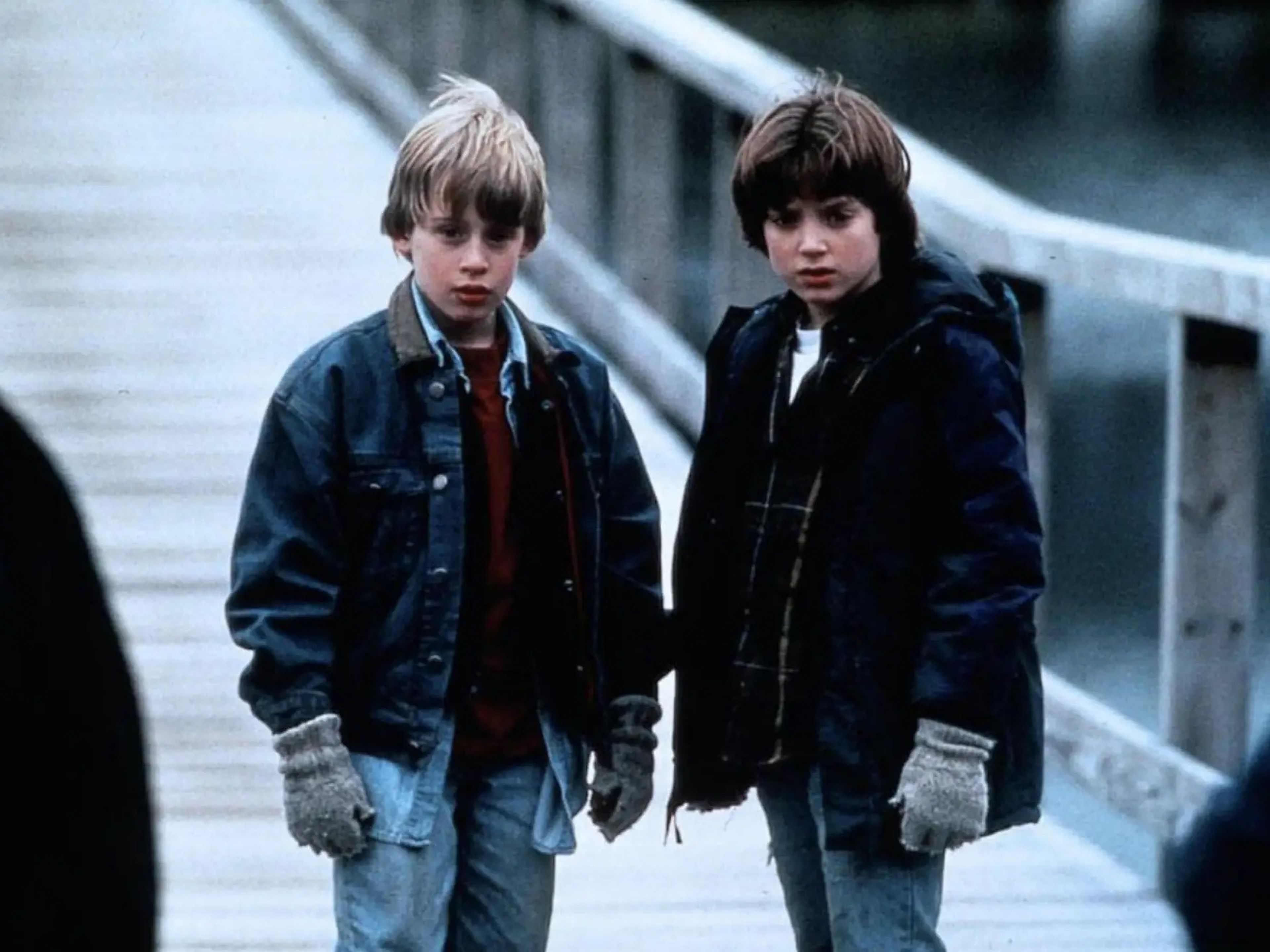 Macaulay Culkin (izquierda) y Elijah Wood (derecha) protagonizaron la película de 1993 'El buen hijo'.