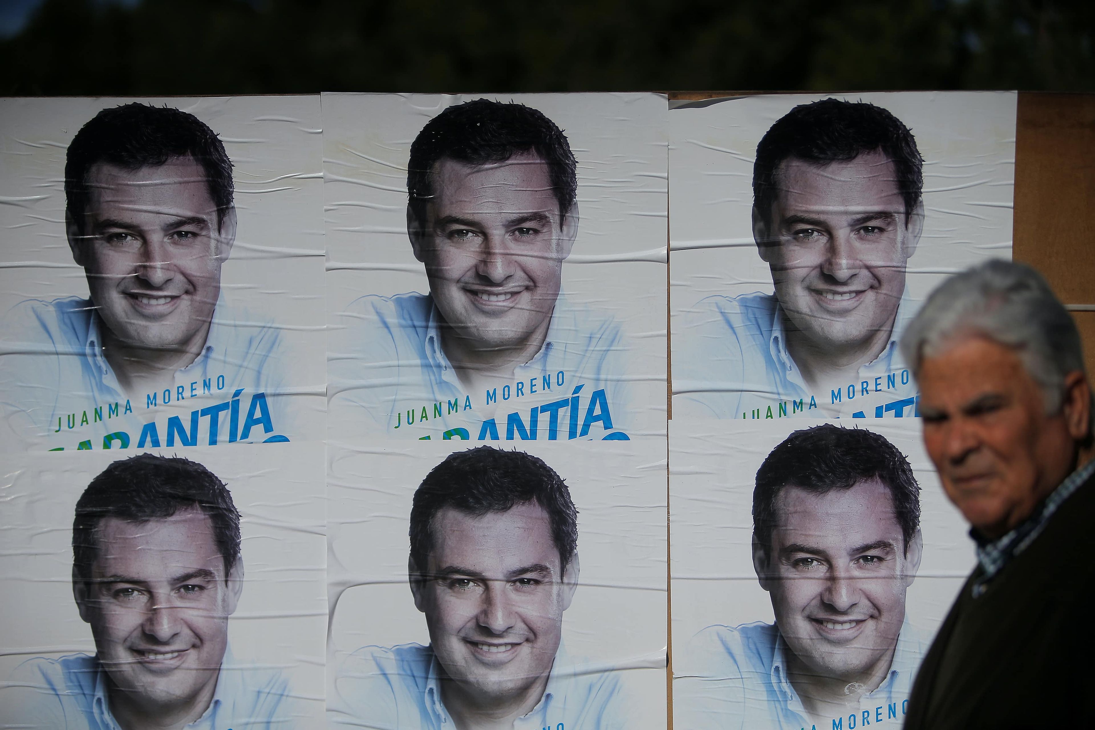 Juan Manuel Moreno Bonilla, en los carteles electorales de las andaluzas de 2018.