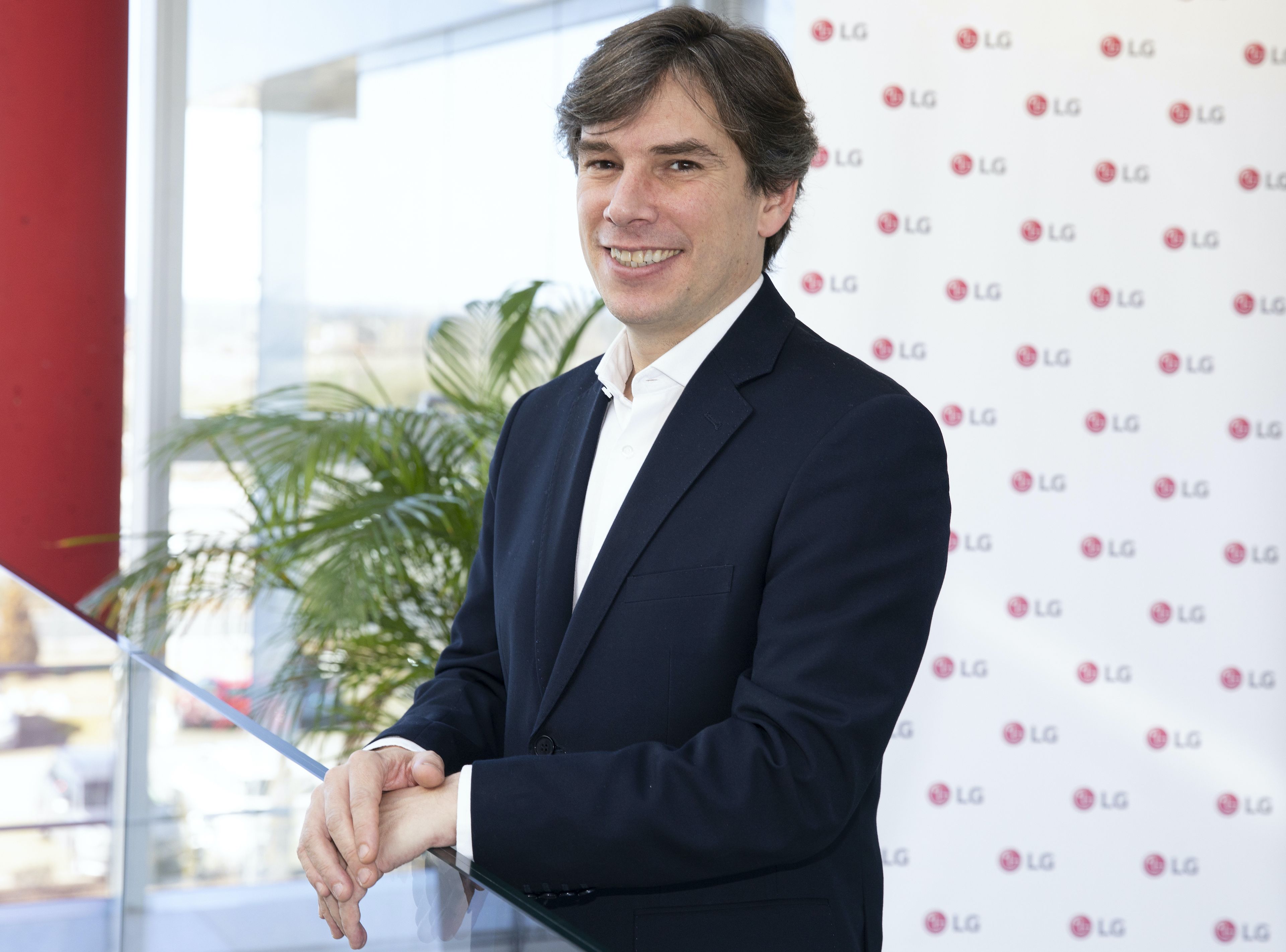 El director de Marketing de LG España, Miguel Ángel Fernández.