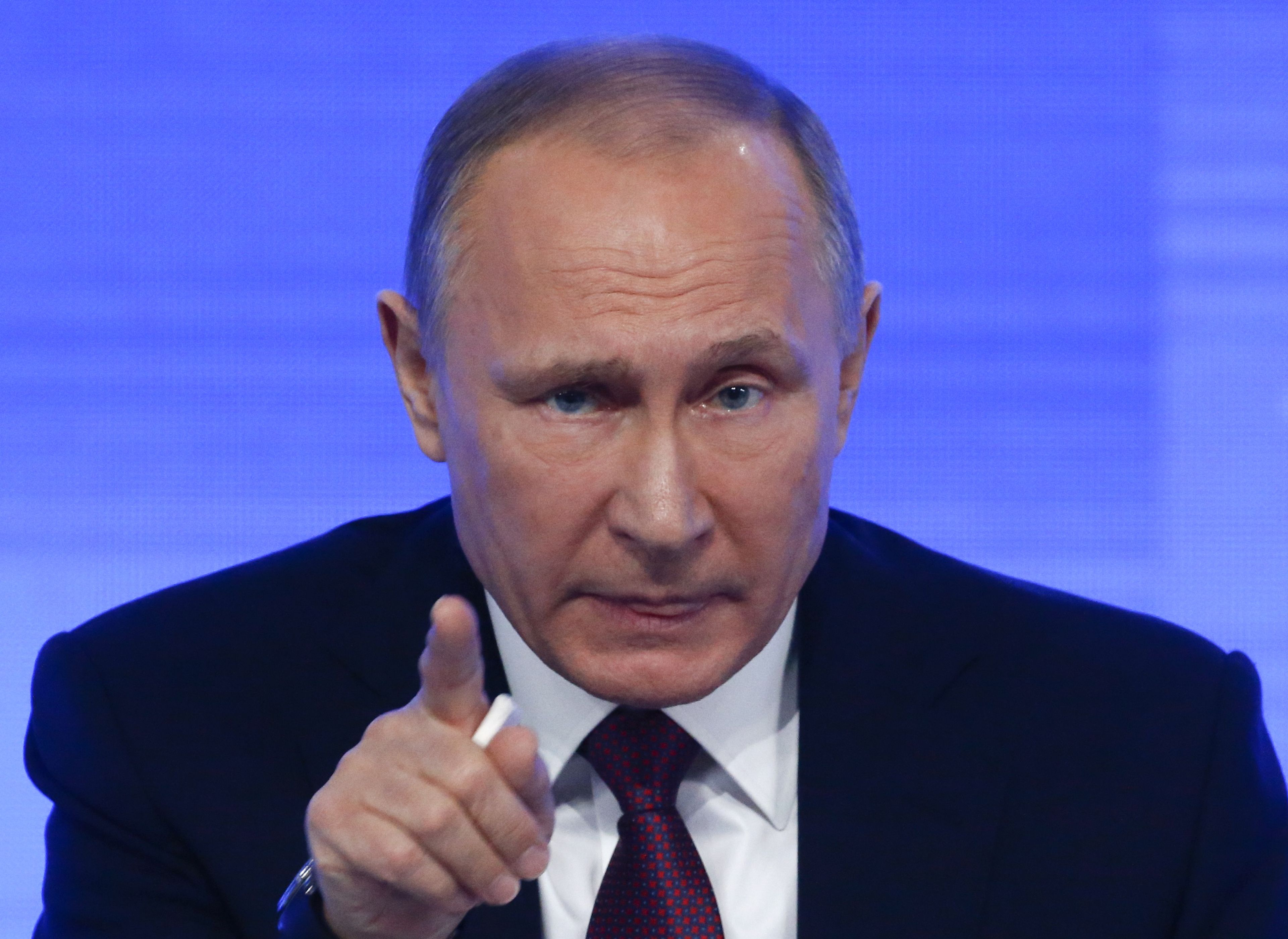 Putin tiene a los oligarcas rusos bajo control y ninguna sanción va a conseguir que se vuelvan contra el presidente ruso.