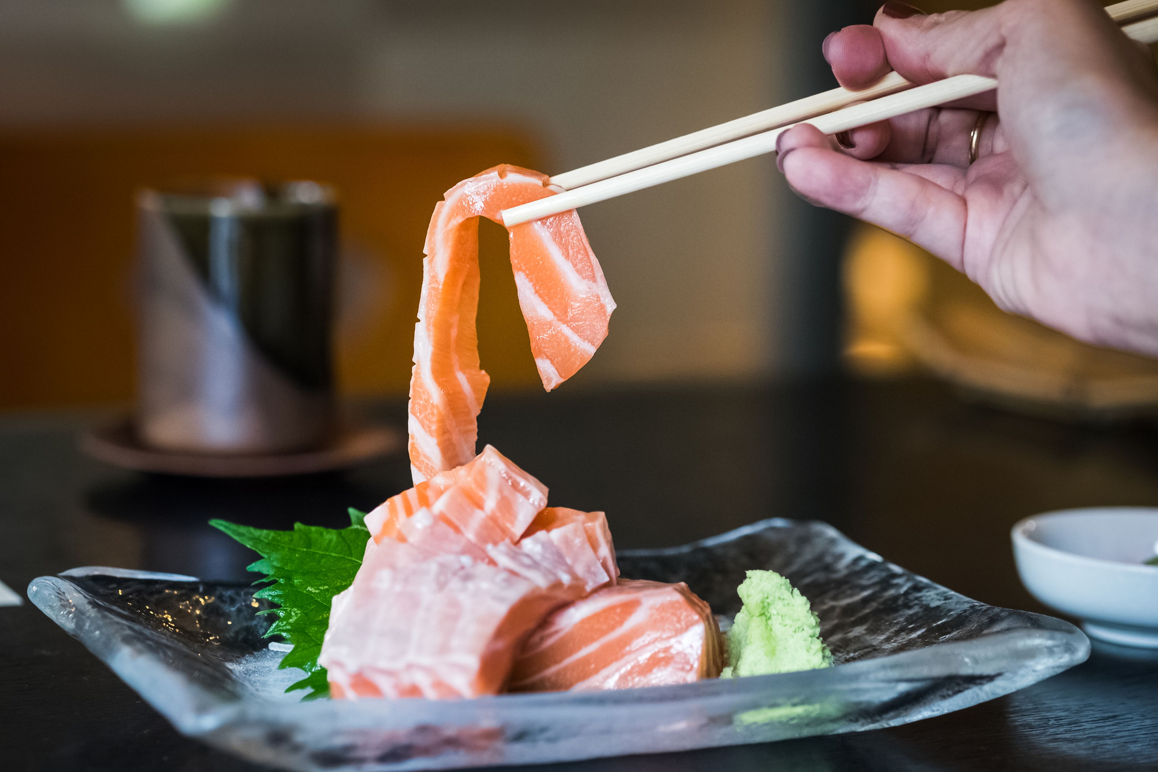Salmón sashimi