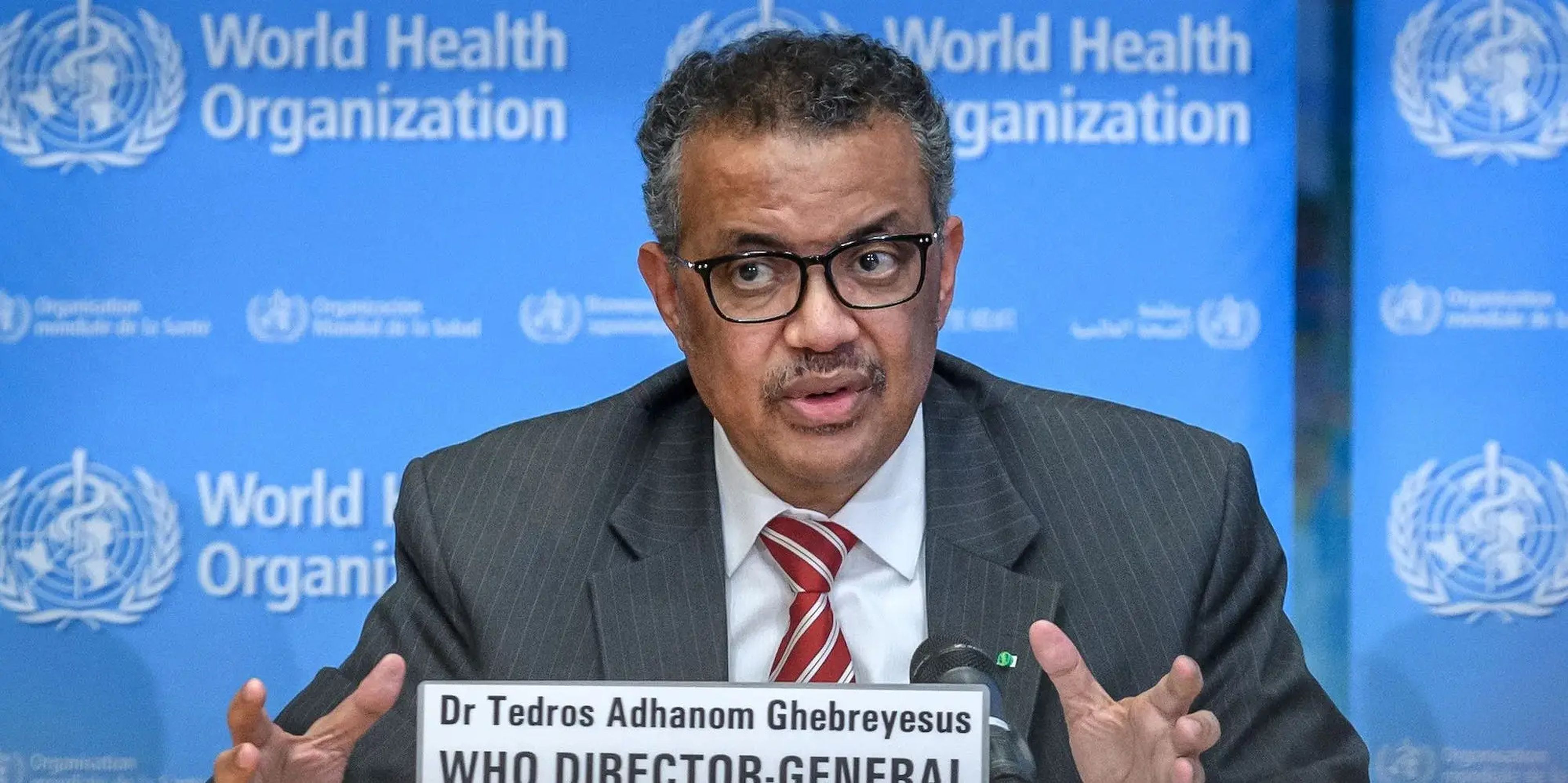 El director general de la Organización Mundial de la Salud (OMS), Tedros Adhanom Ghebreyesus, asiste a una rueda de prensa diaria sobre COVID-19 en la sede de la OMS el 11 de marzo de 2020 en Ginebra.