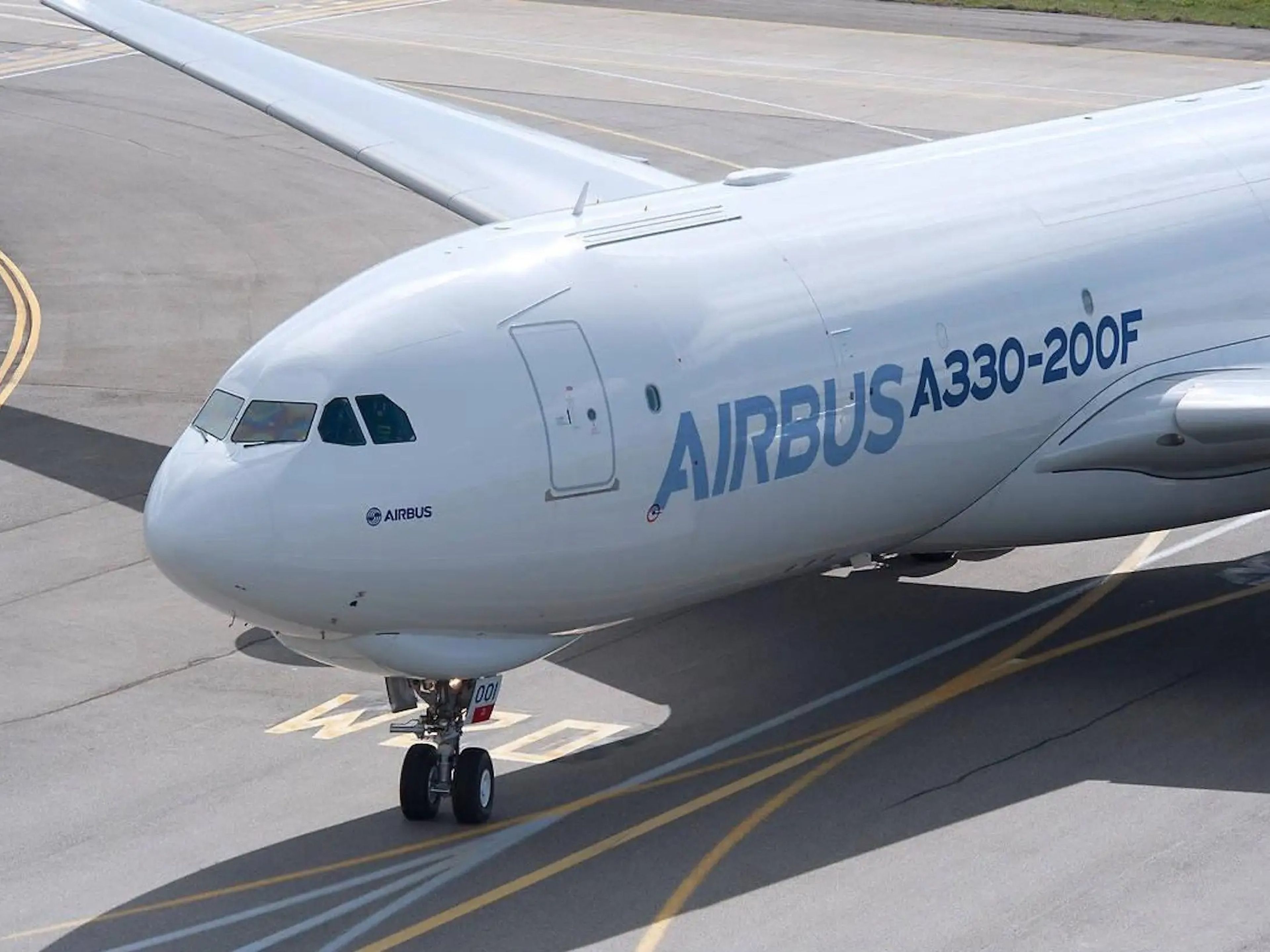 Airbus A330-200F.