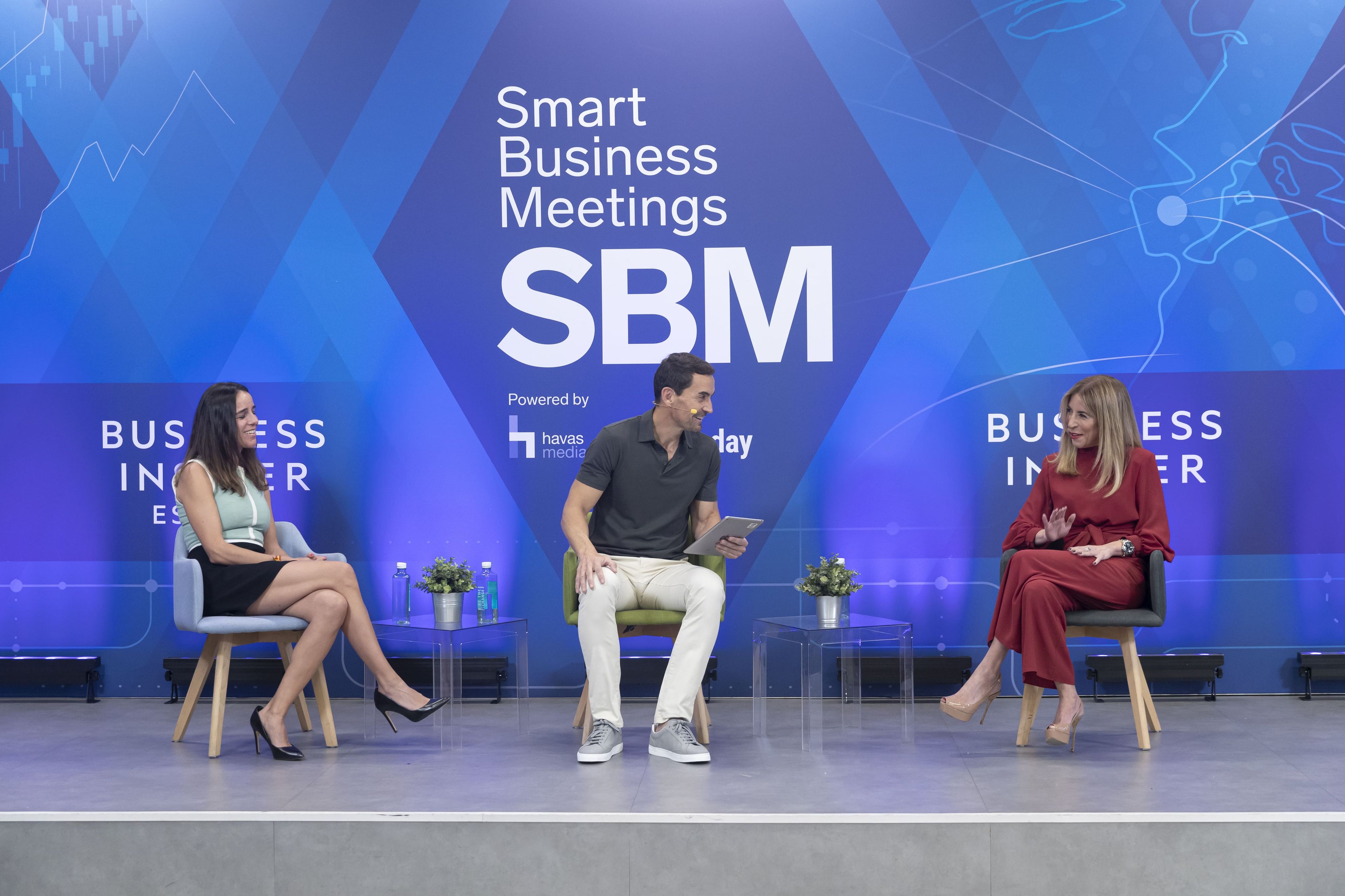 De izquierda a derecha, Elena Ibáñez, fundadora y CEO de Singularity Experts; Manuel del Campo, CEO de Axel Springer España; y Federica Ilaria Fornaciari, 'business manager partner' de Havas Media Group.