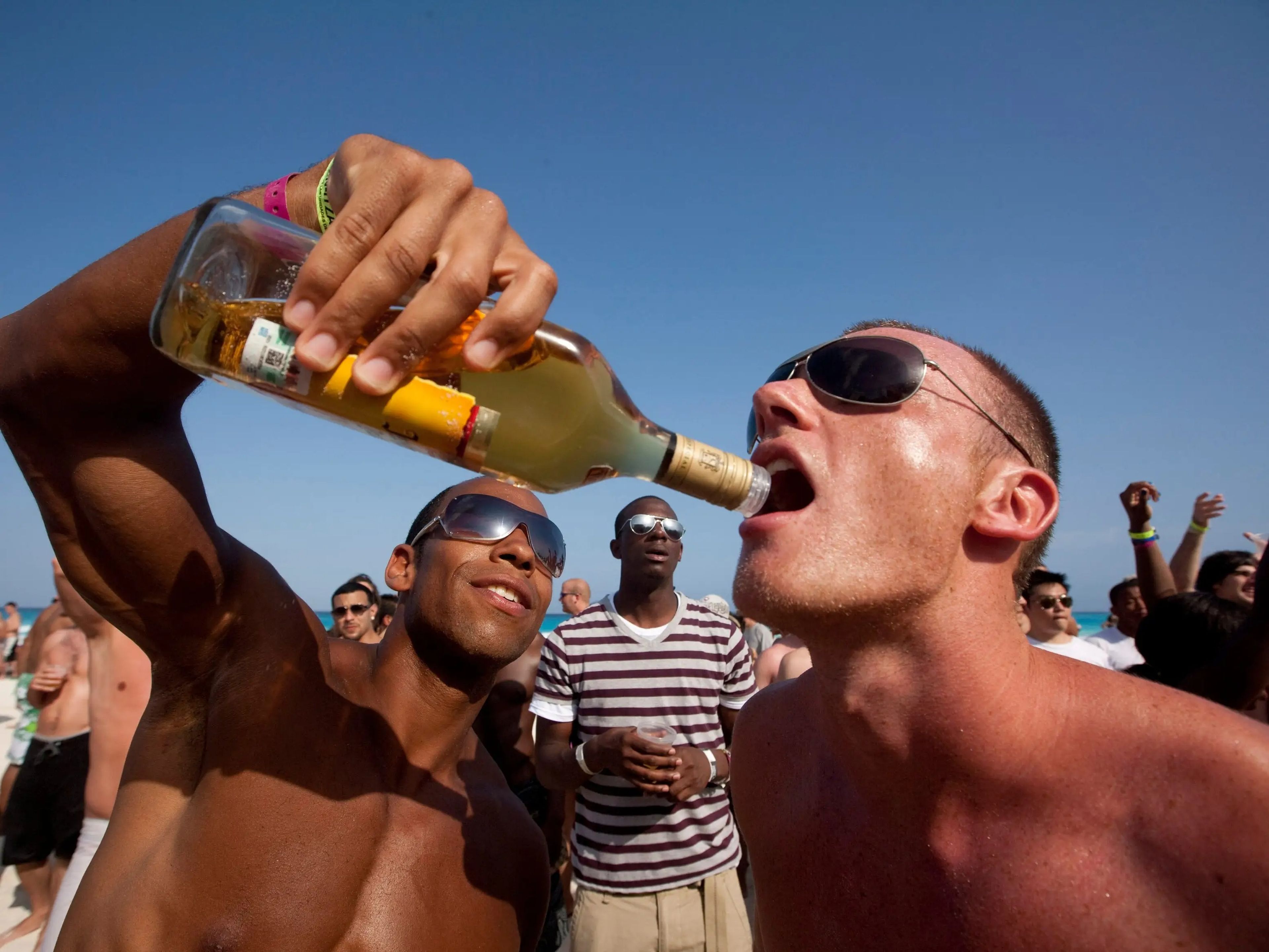 El alcohol es un carcinógeno conocido, por lo que beber con moderación es clave.