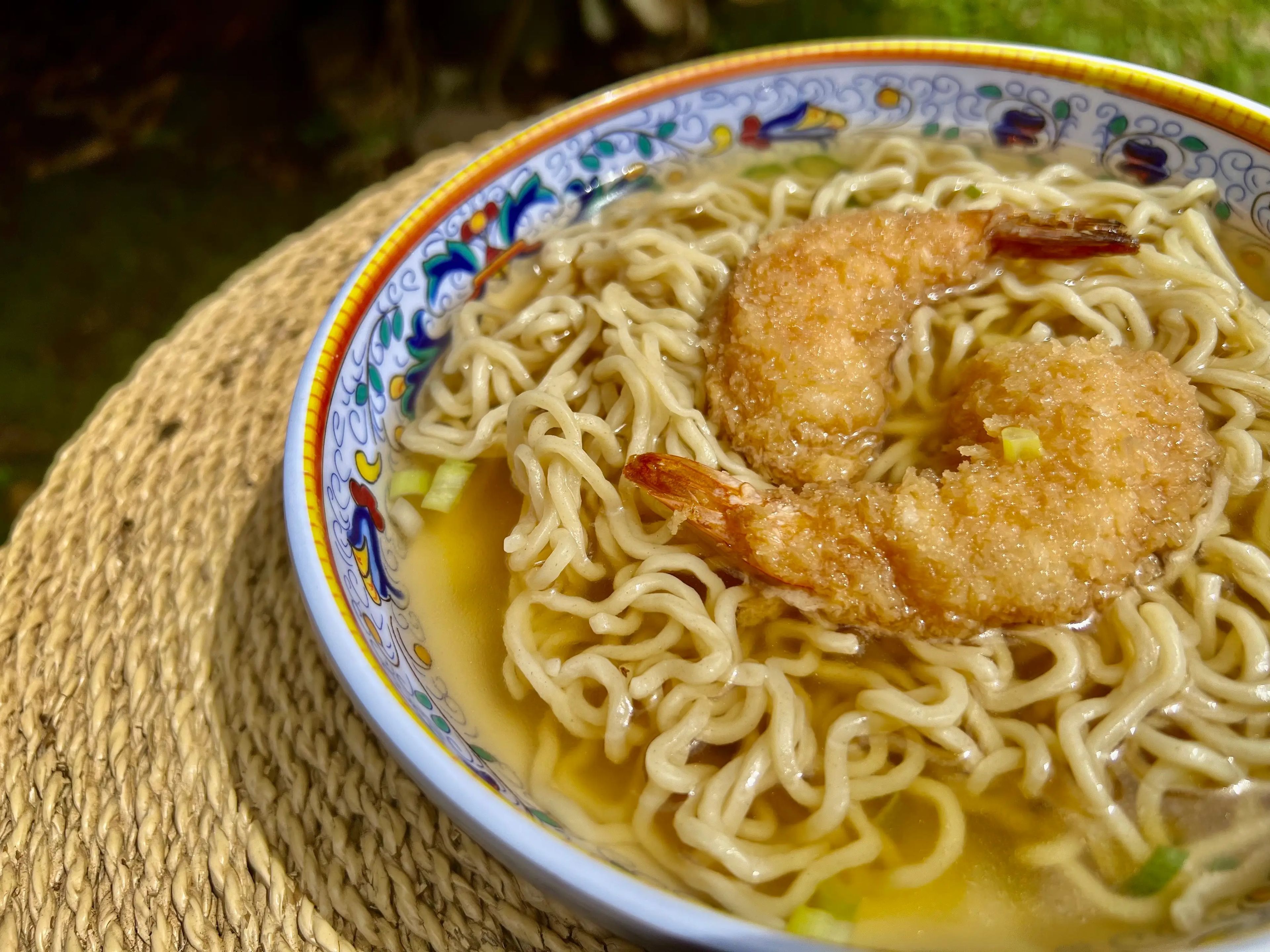 fried shrimp in noodle soup
