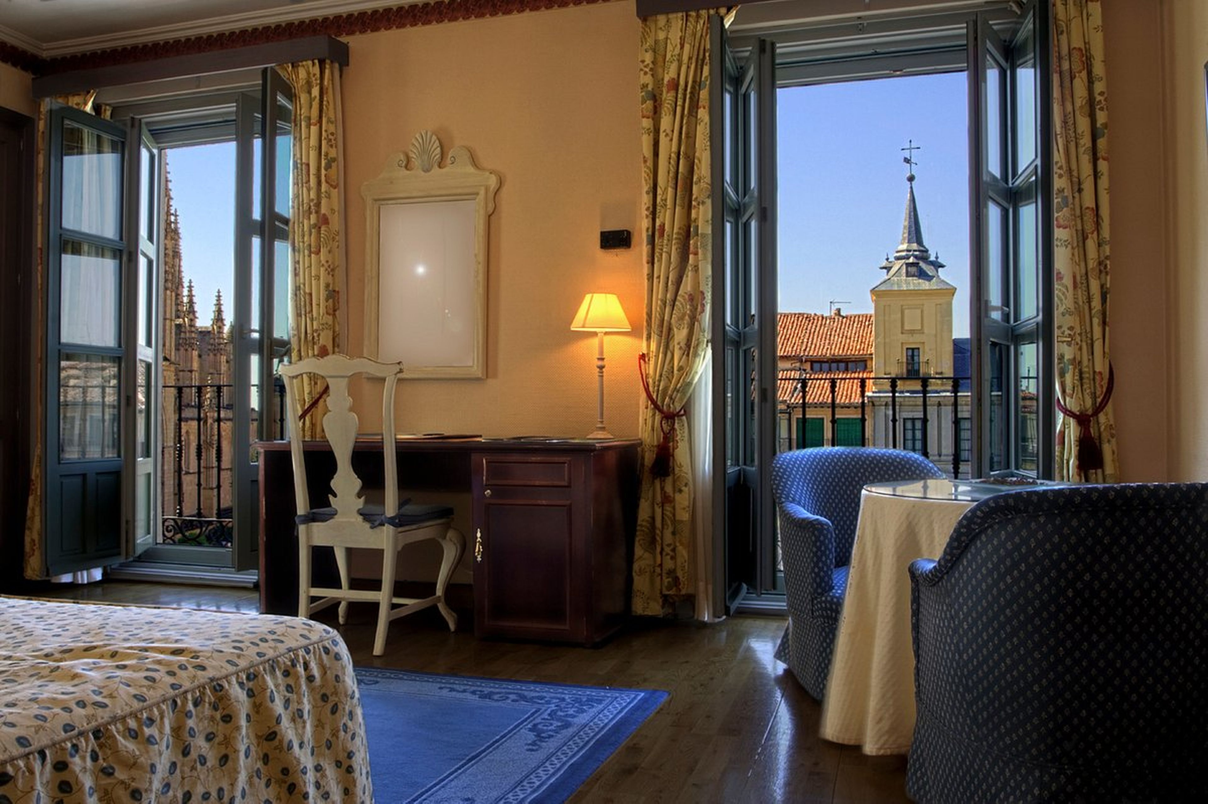 Infanta Isabel Hotel (Segovia)
