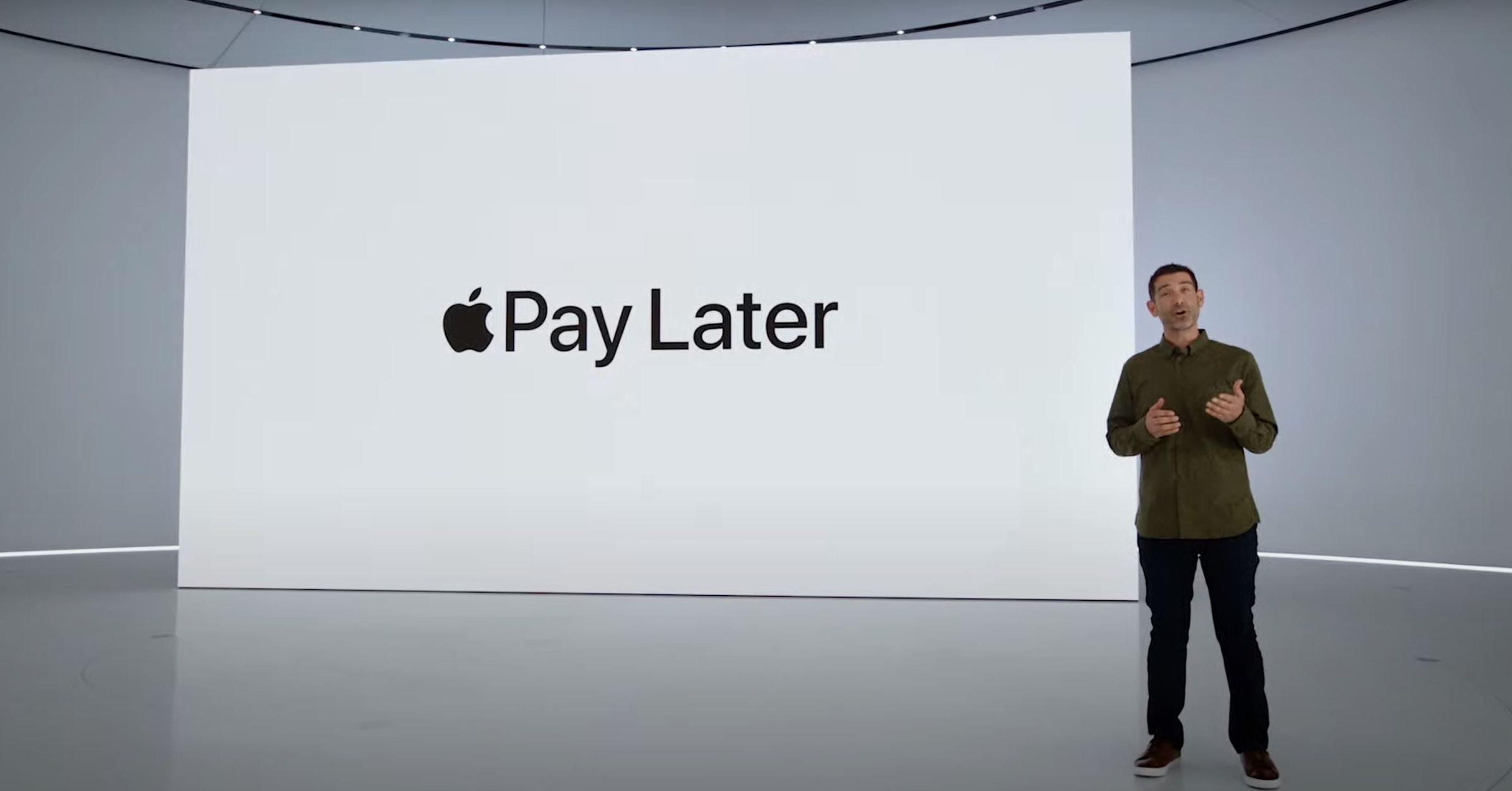 Apple anuncia la función Apple Pay Later durante la WWDC 2022.