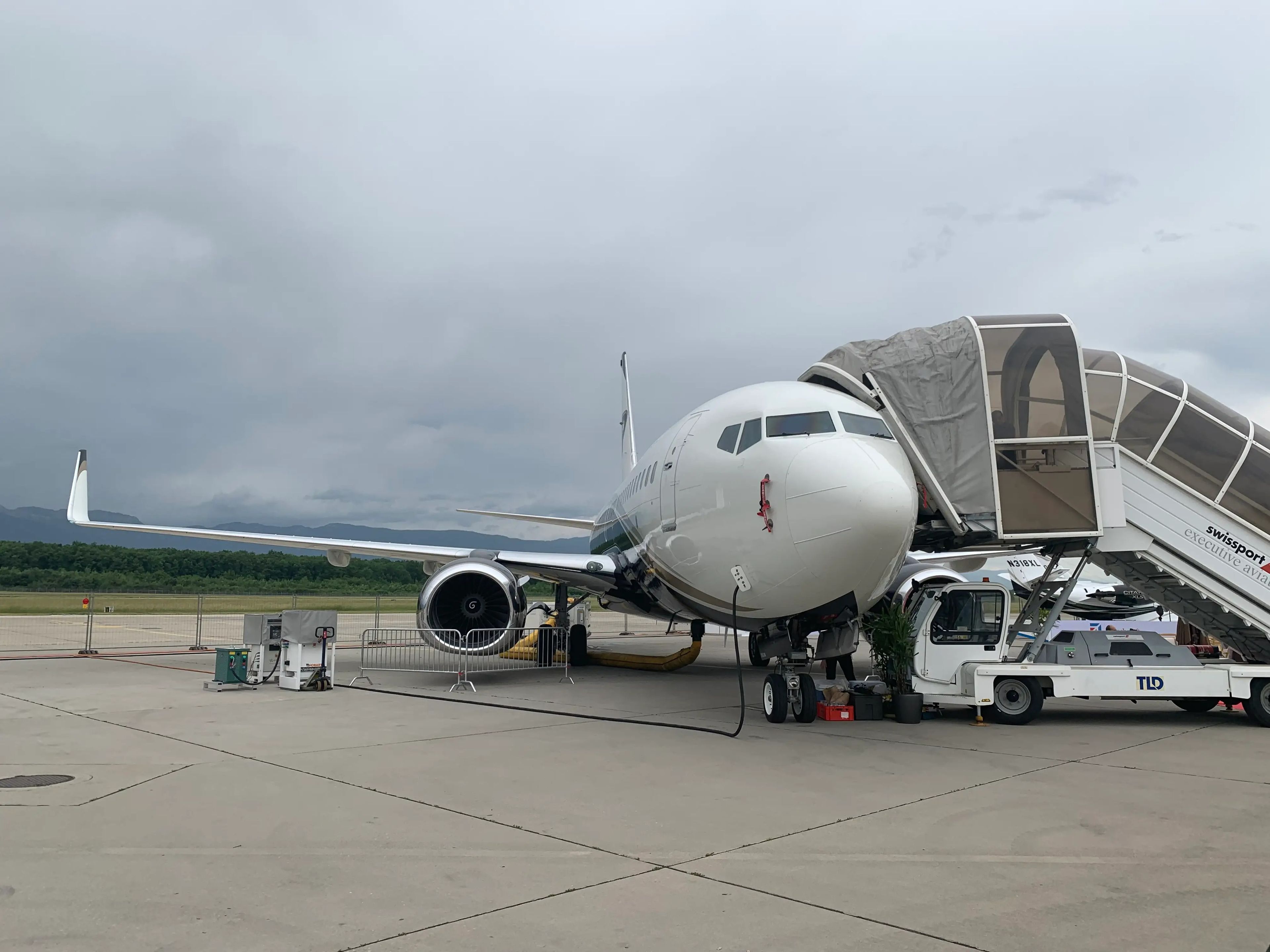 El avión privado BBJ en la Convención y Exposición Europea de Aviación de Negocios en Ginebra, mayo de 2022.