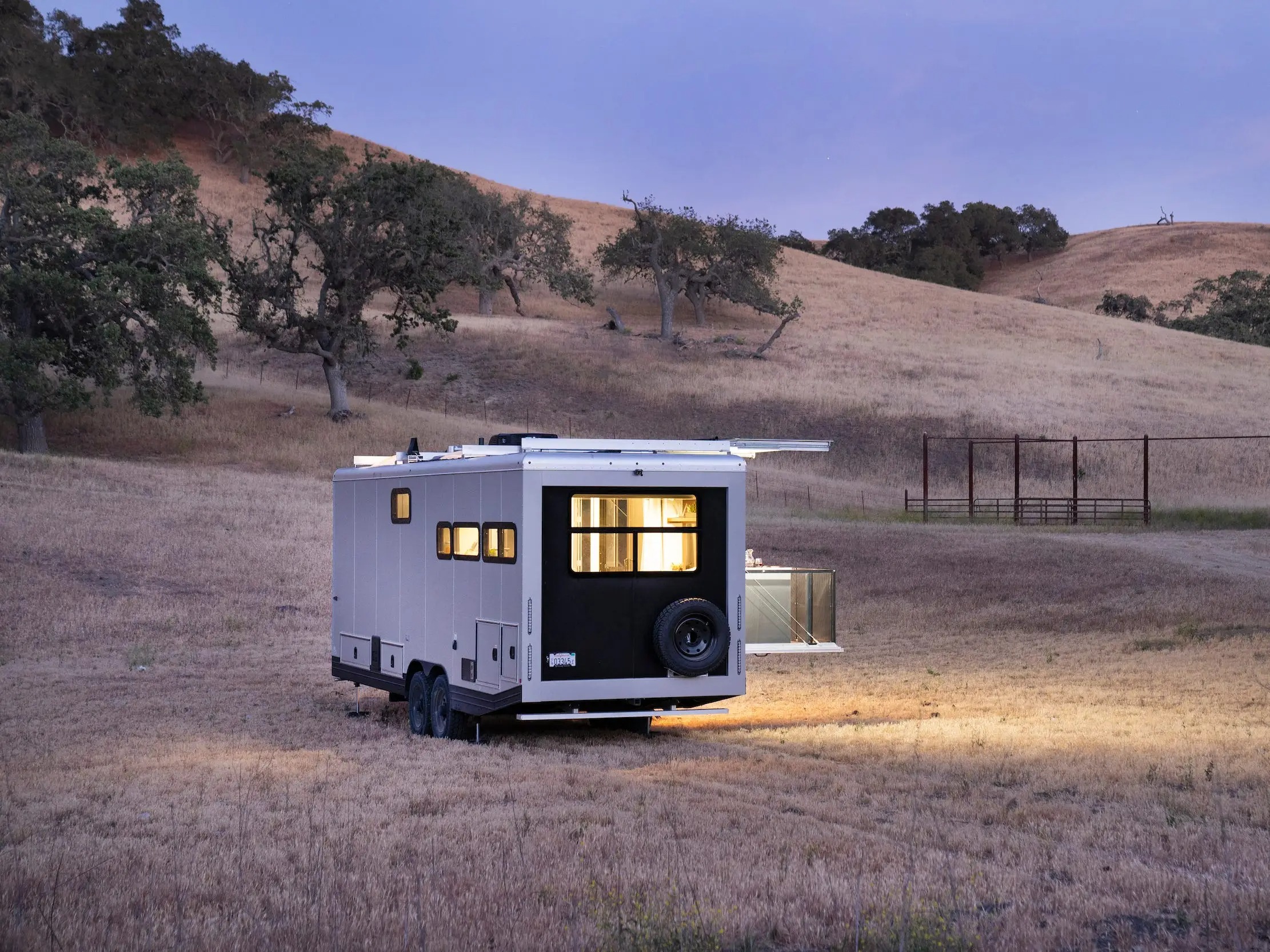 Esta autocaravana puede crear agua a partir del aire Business