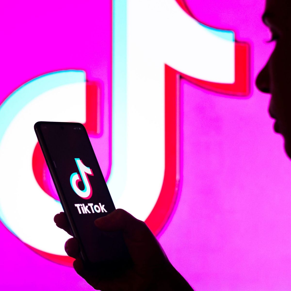 El plan de TikTok para ganar dinero con la publicidad televisiva