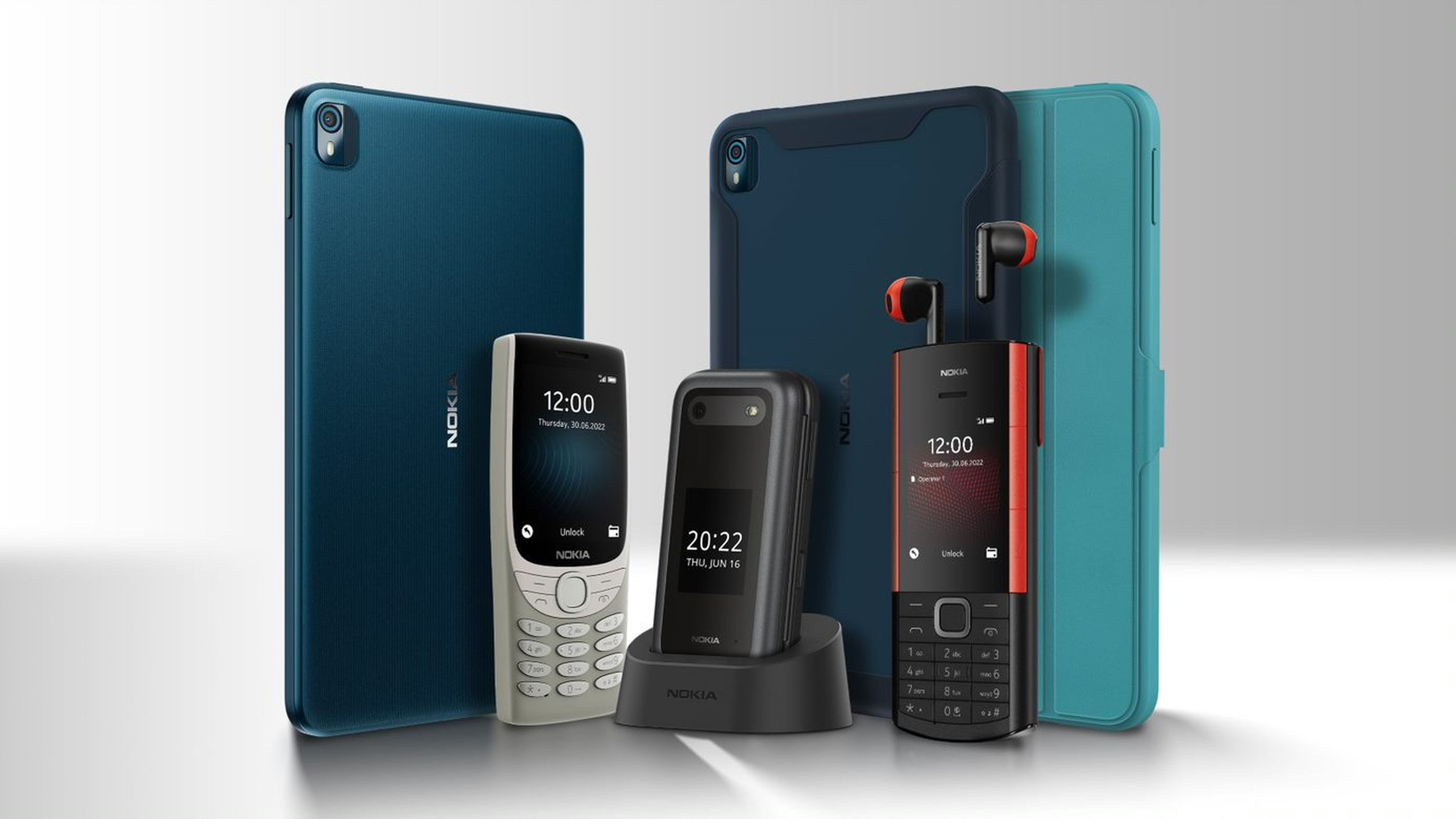 Nokia 5710 Xpress Audio, junto a los últimos lanzamientos de la marca.