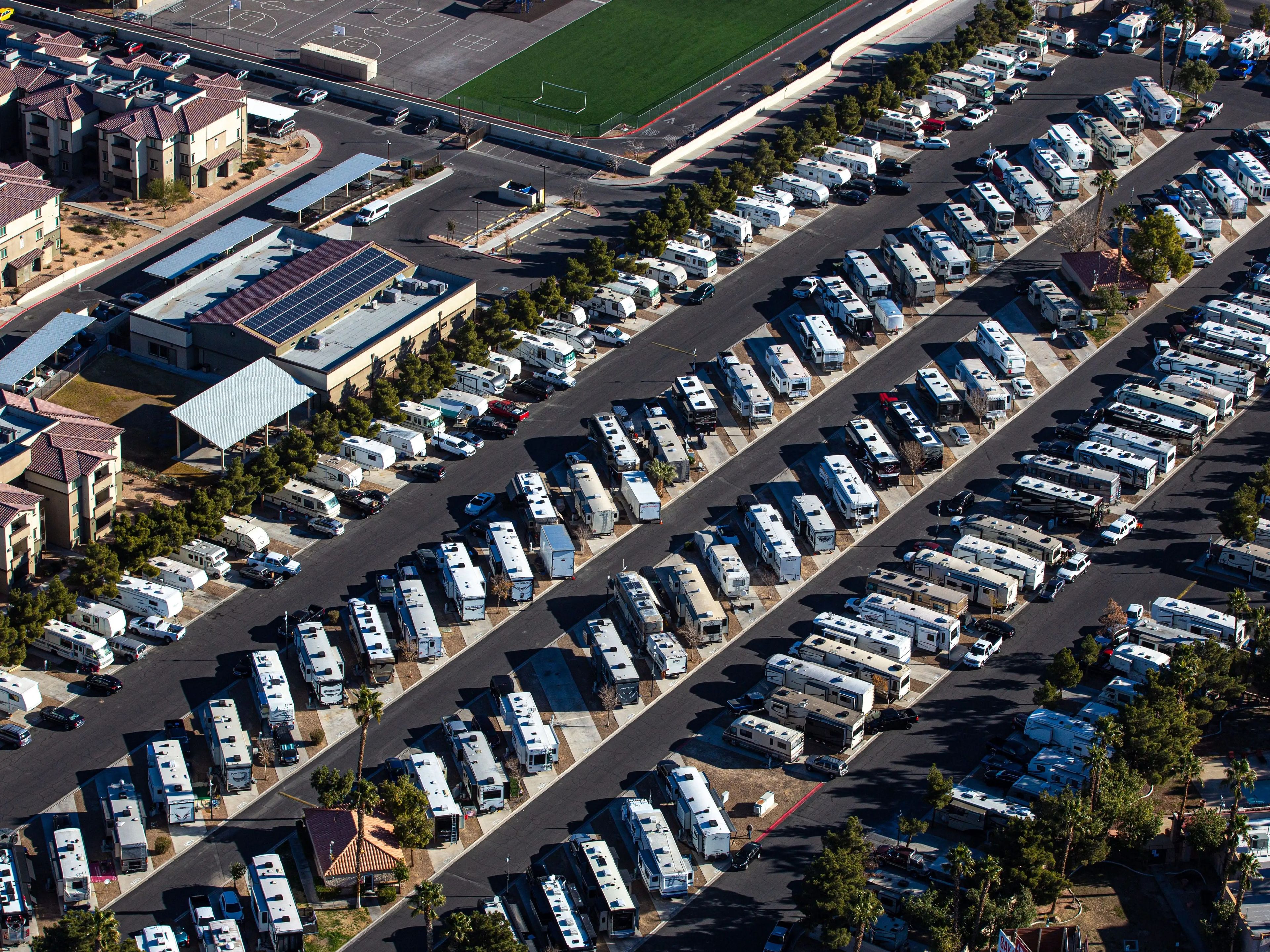 El parque de caravanas de lujo en el Aeropuerto Internacional de Ocala será el primero de su clase si se aprueban los planes.