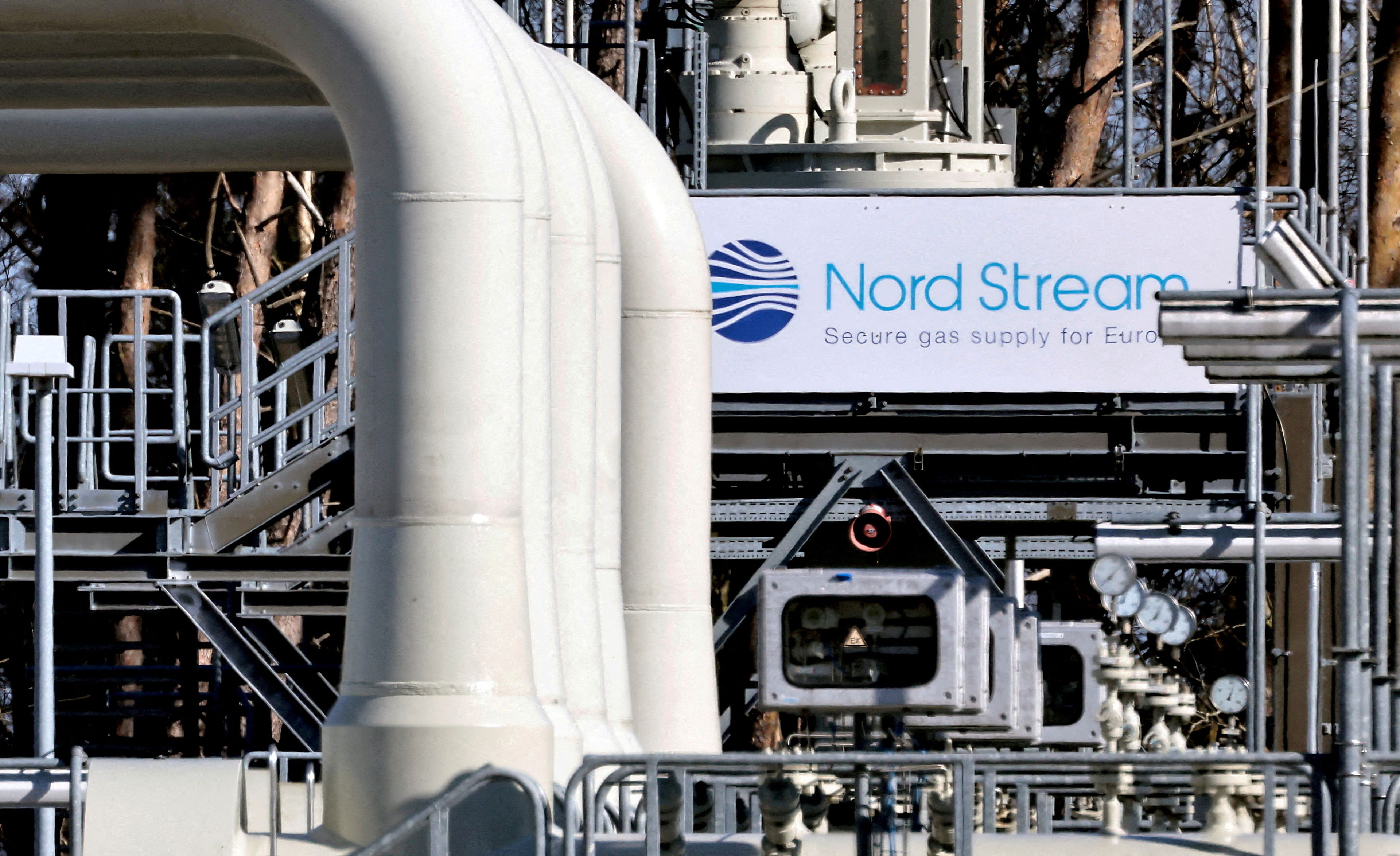 Tuberías en las instalaciones de desembarco del gasoducto Nord Stream 1 en Lubmin, Alemania
