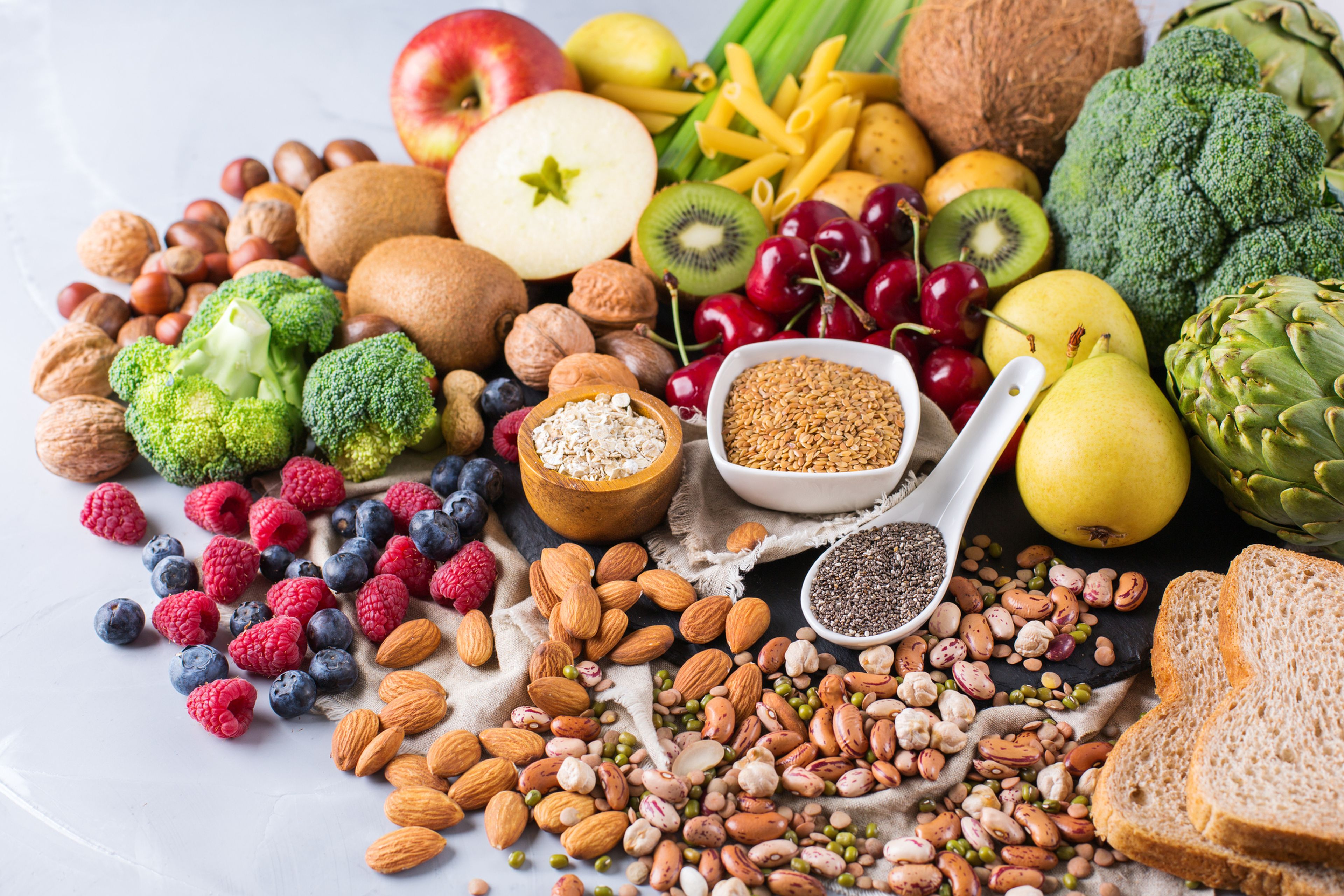 Питательные вещества овощей. Полезные продукты. Овощи фрукты злаки. Растительные продукты. Здоровое питание.