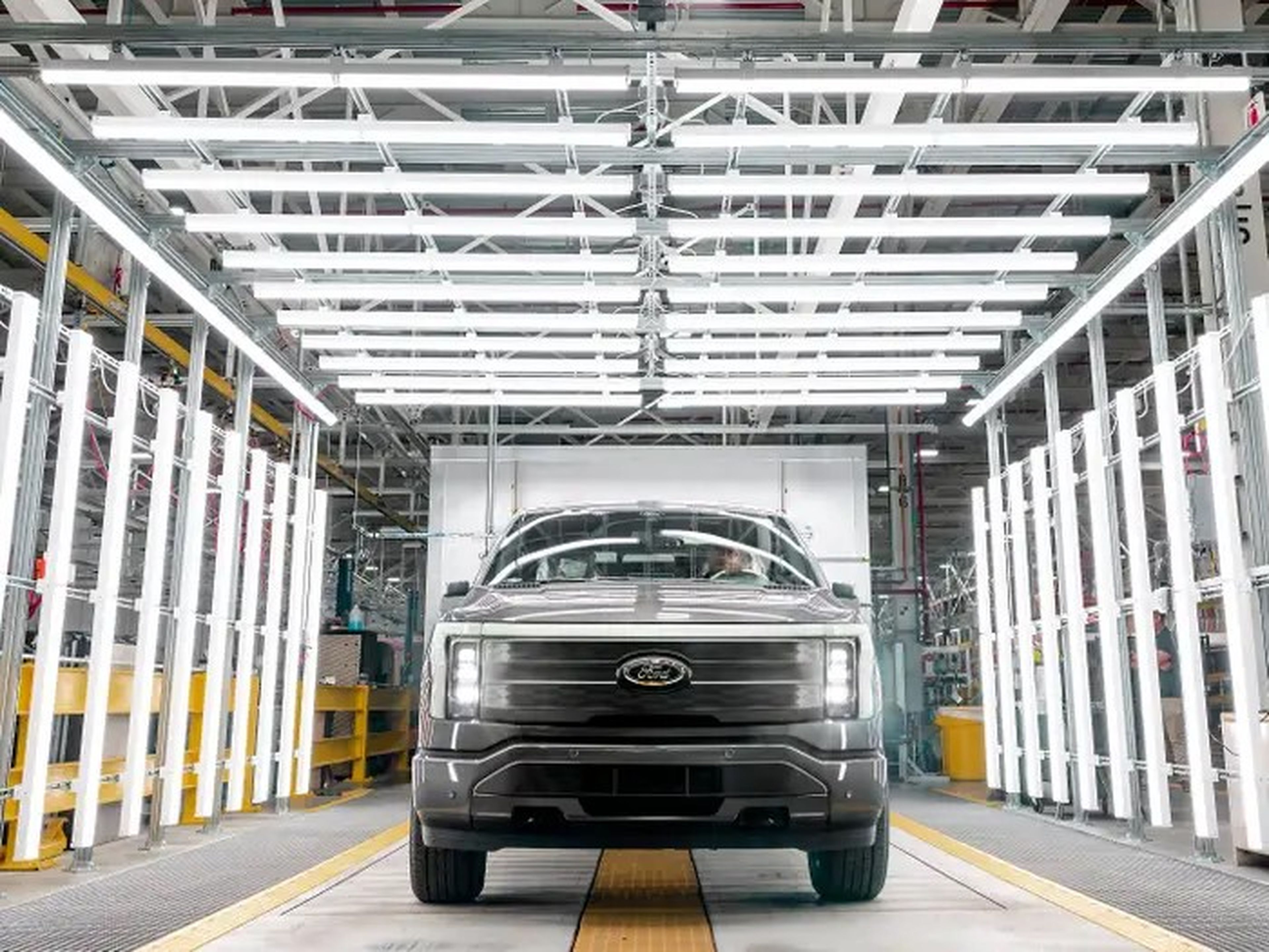 Aunque se enfrentan a retos en el ámbito eléctrico, los fabricantes de coches tradicionales, como Ford, tienen una serie de ventajas sobre las nuevas empresas.